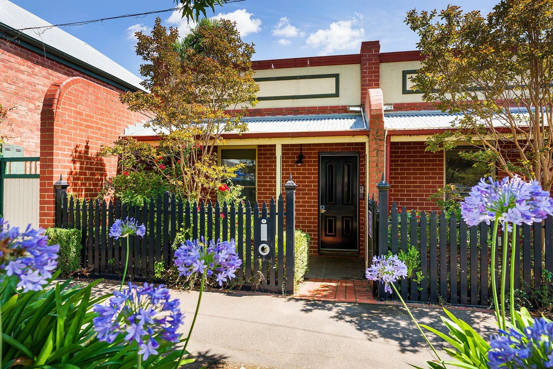 4/6 Johnstone Street, Castlemaine - Thumbnail 2