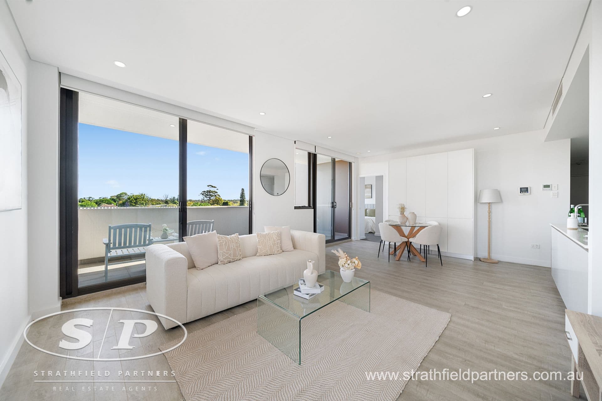 A601/40-42 Loftus Crescent Homebush NSW, Homebush - Thumbnail 2