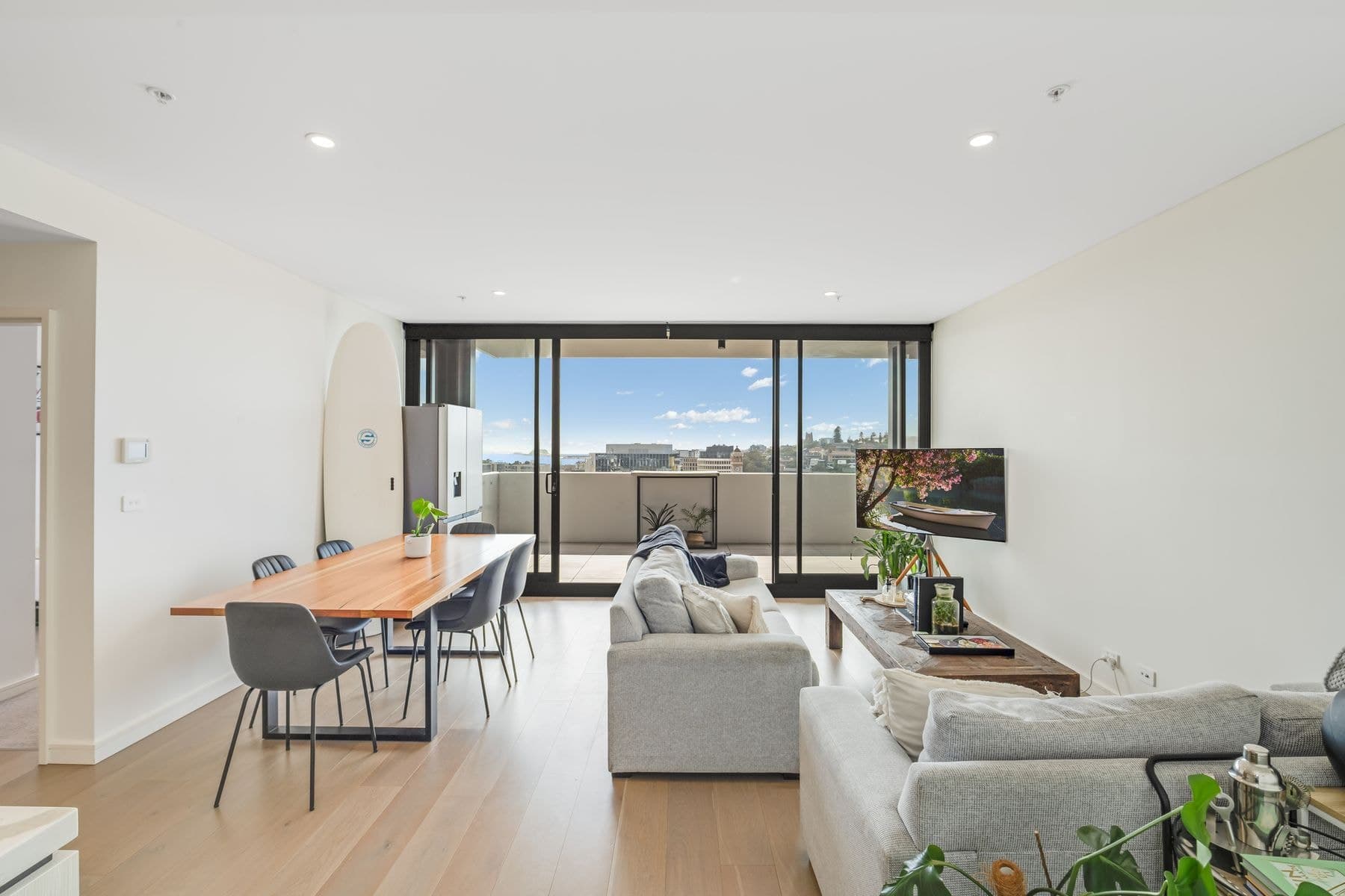 1403/509 Hunter Street, Newcastle NSW 2300, Newcastle - Thumbnail 2