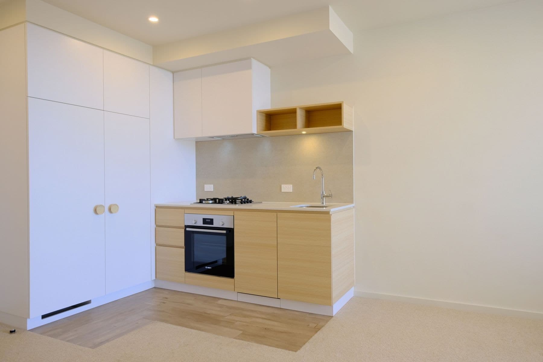 508/1 Village Mews, Caulfield North VIC 3161, Caulfield North - Thumbnail 2
