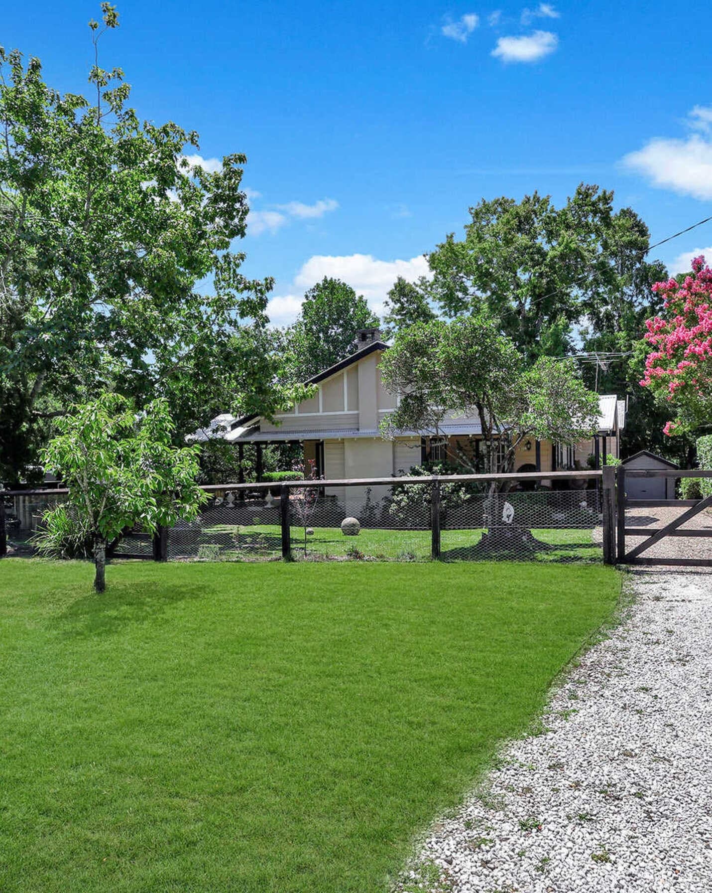 12 Rosenthal Avenue Bundanoon, Bundanoon - Image 1