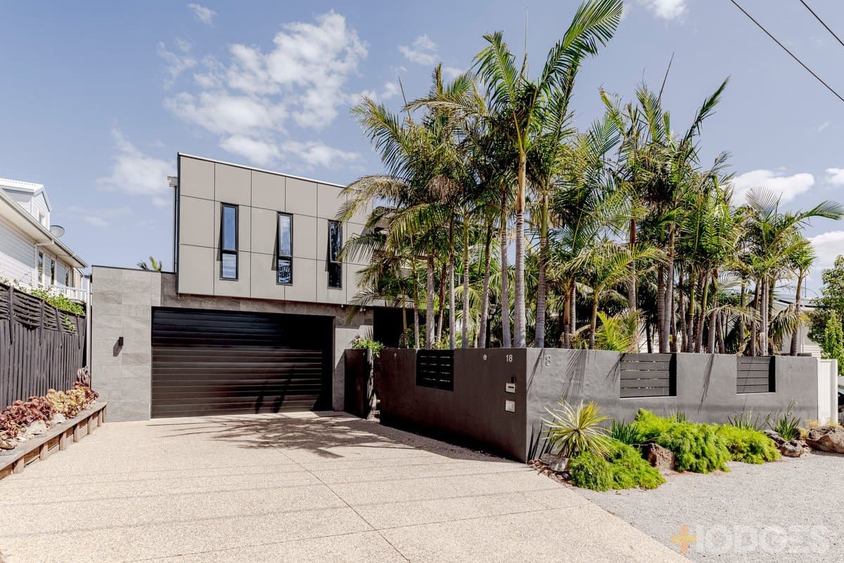 18 Mermaid Avenue, Ocean Grove, VIC, 3226, Ocean Grove - Thumbnail 2