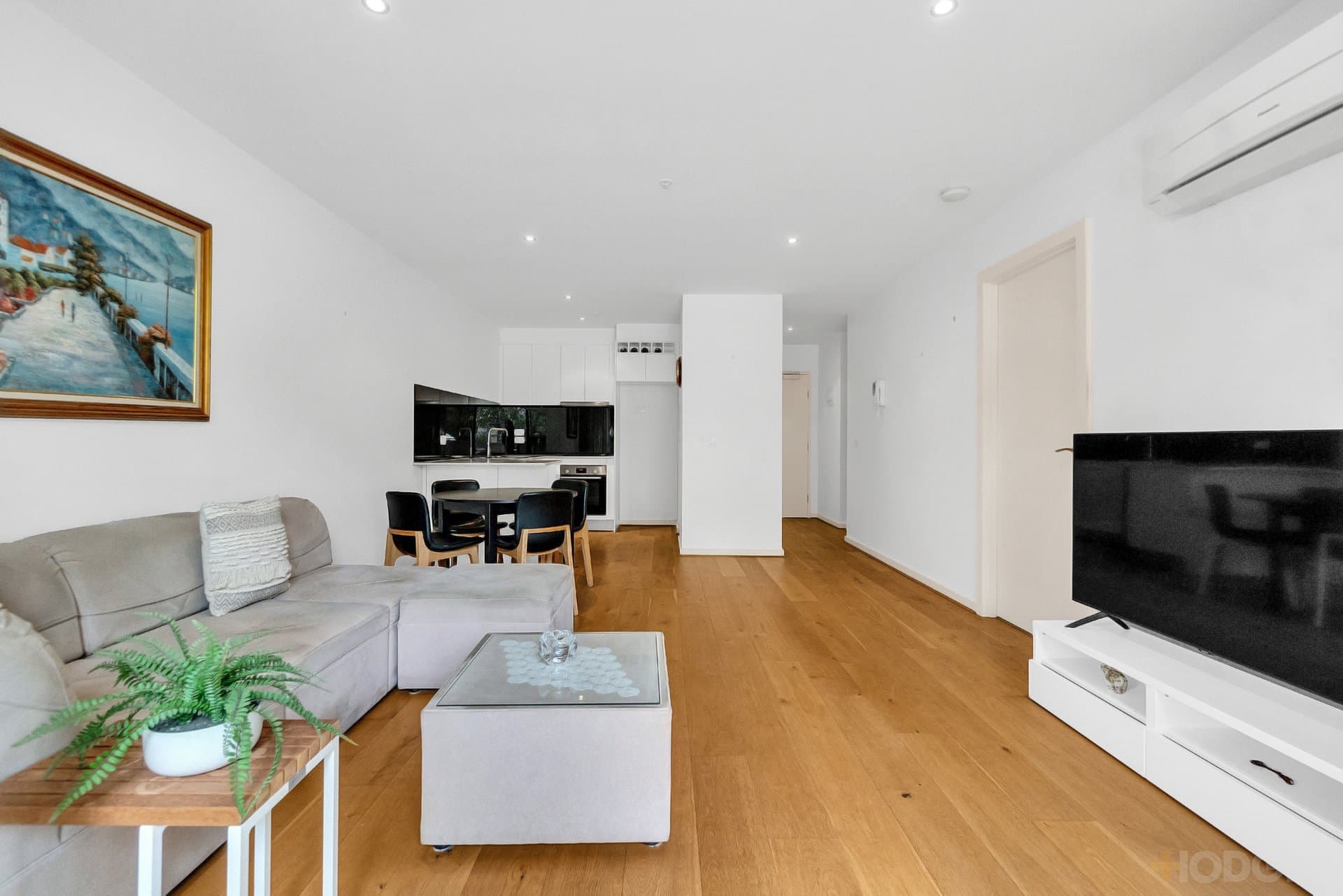 1 / 33-35 Childers Street, Mentone, VIC, 3194, Mentone - Thumbnail 3