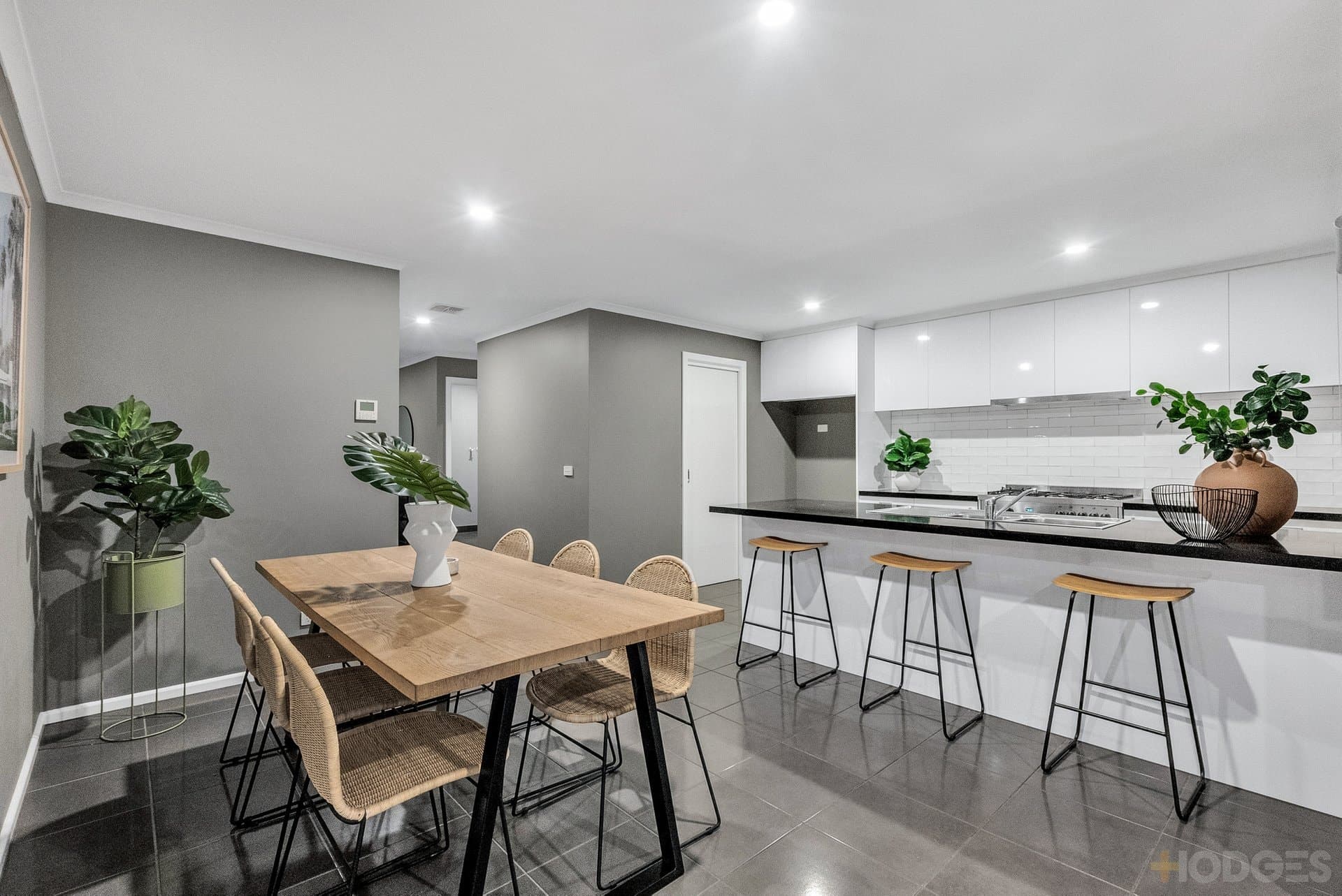 2 / 39 Sunray Avenue, Cheltenham, VIC, 3192, Cheltenham - Thumbnail 4