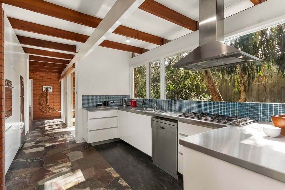 9 Moonda Grove, CHELTENHAM, VIC, 3192, Cheltenham - Thumbnail 2