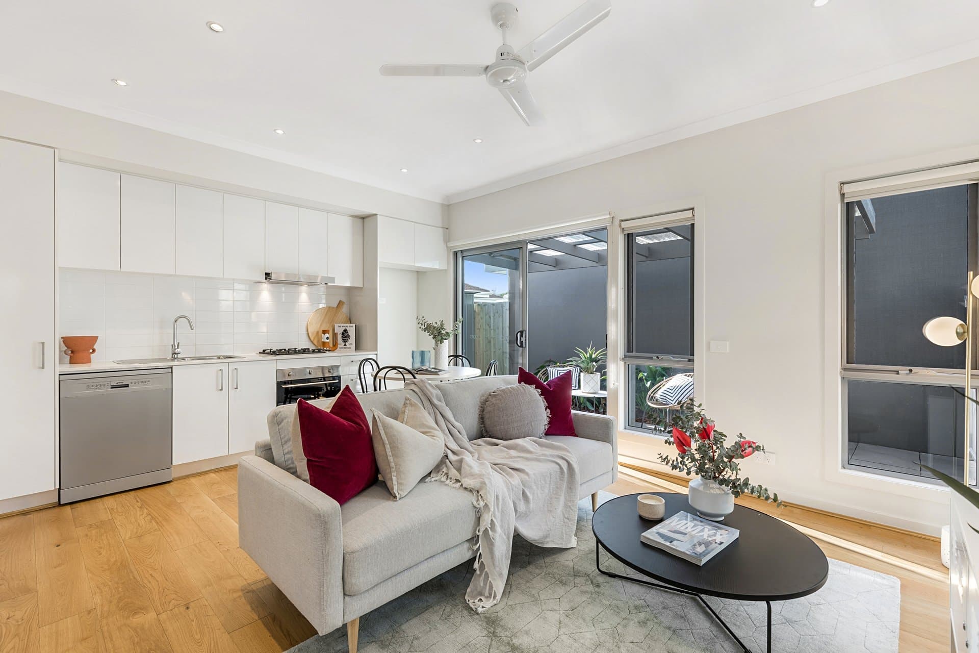 1 / 65 Como Parade East, PARKDALE, VIC, 3195, Parkdale - Thumbnail 3