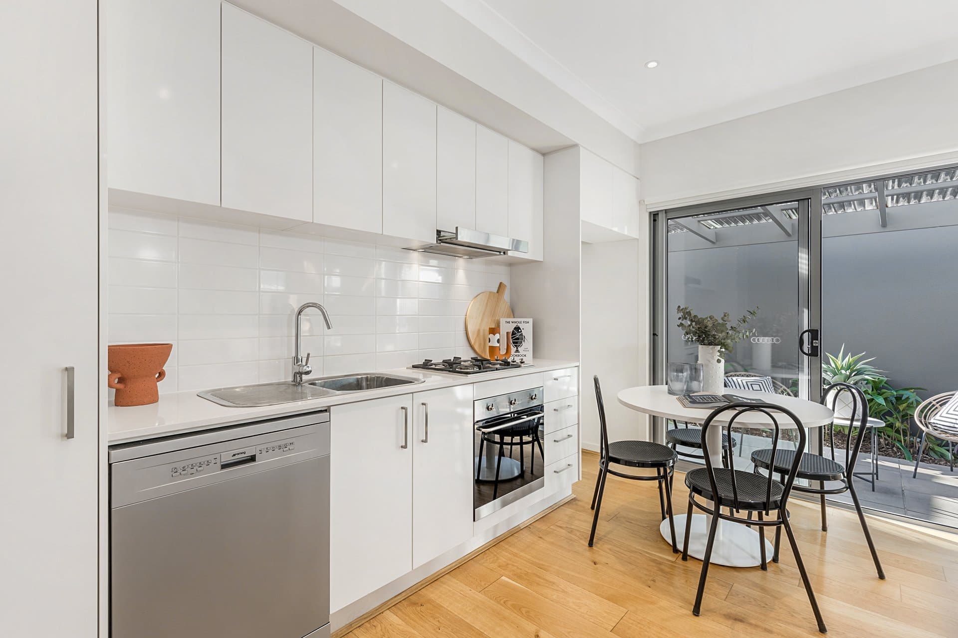 1 / 65 Como Parade East, PARKDALE, VIC, 3195, Parkdale - Thumbnail 4