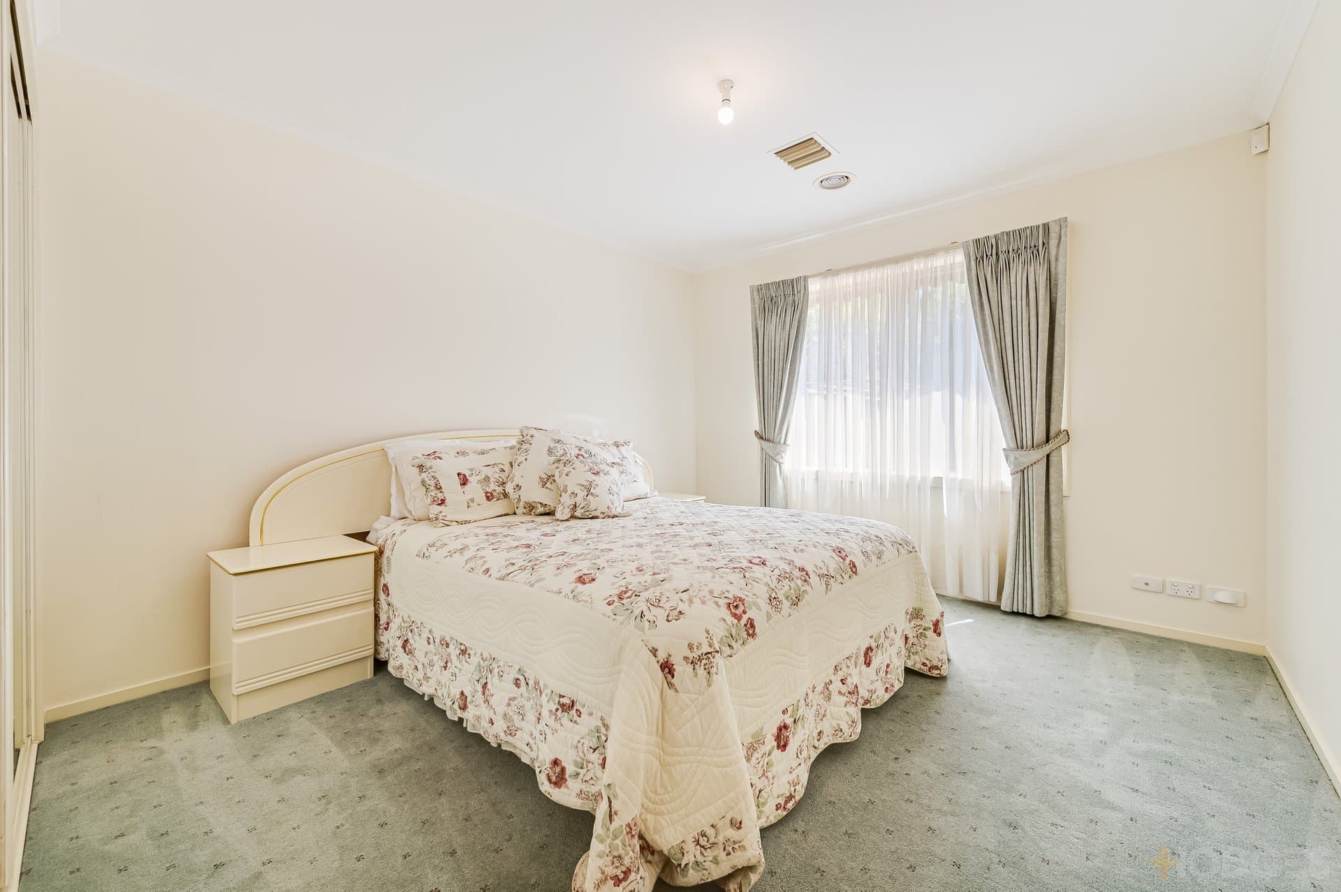 15 Larose Place, Werribee, VIC, 3030, Werribee - Thumbnail 7