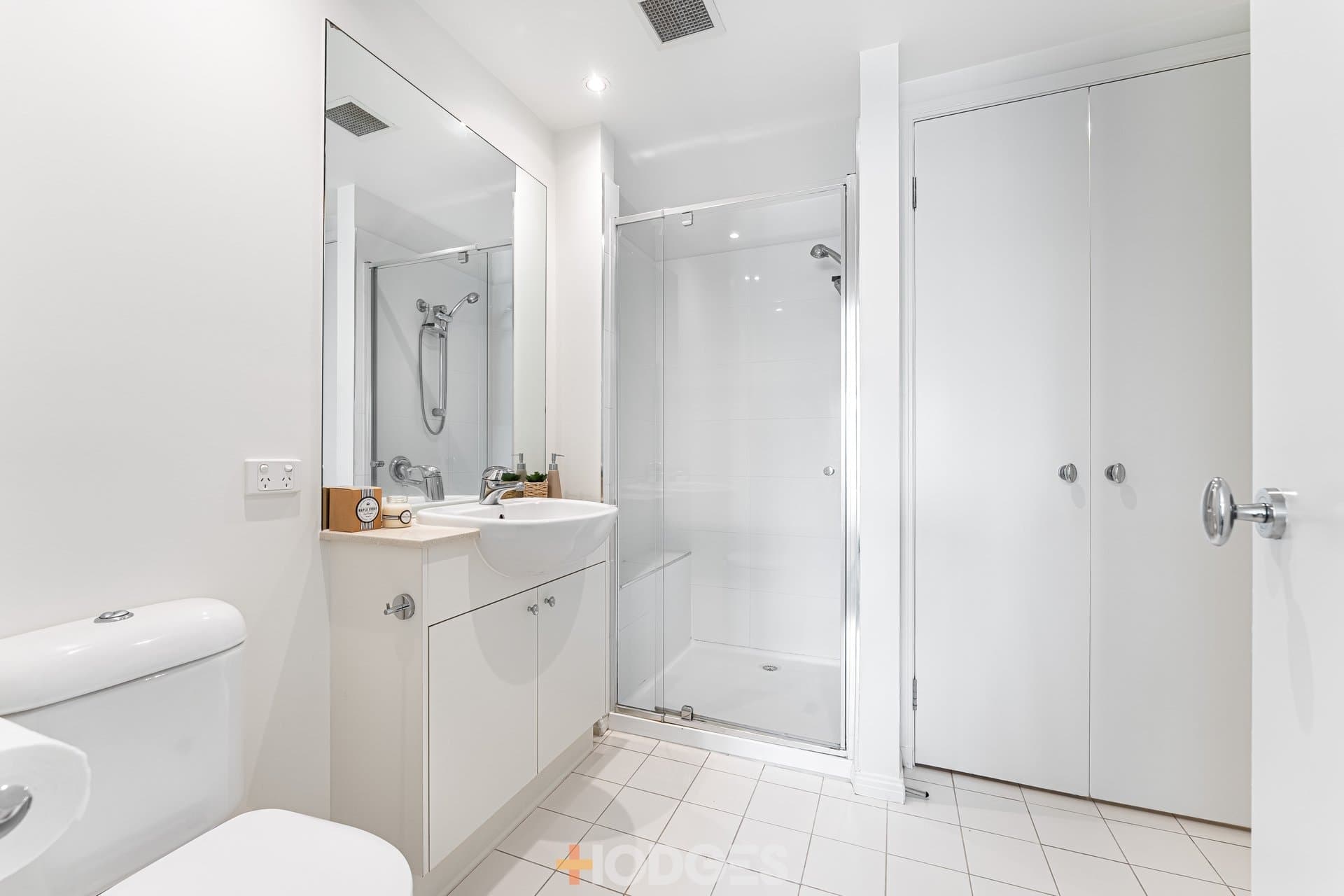 104 / 1 Graham Street, PORT MELBOURNE, VIC, 3207, Port Melbourne - Thumbnail 7