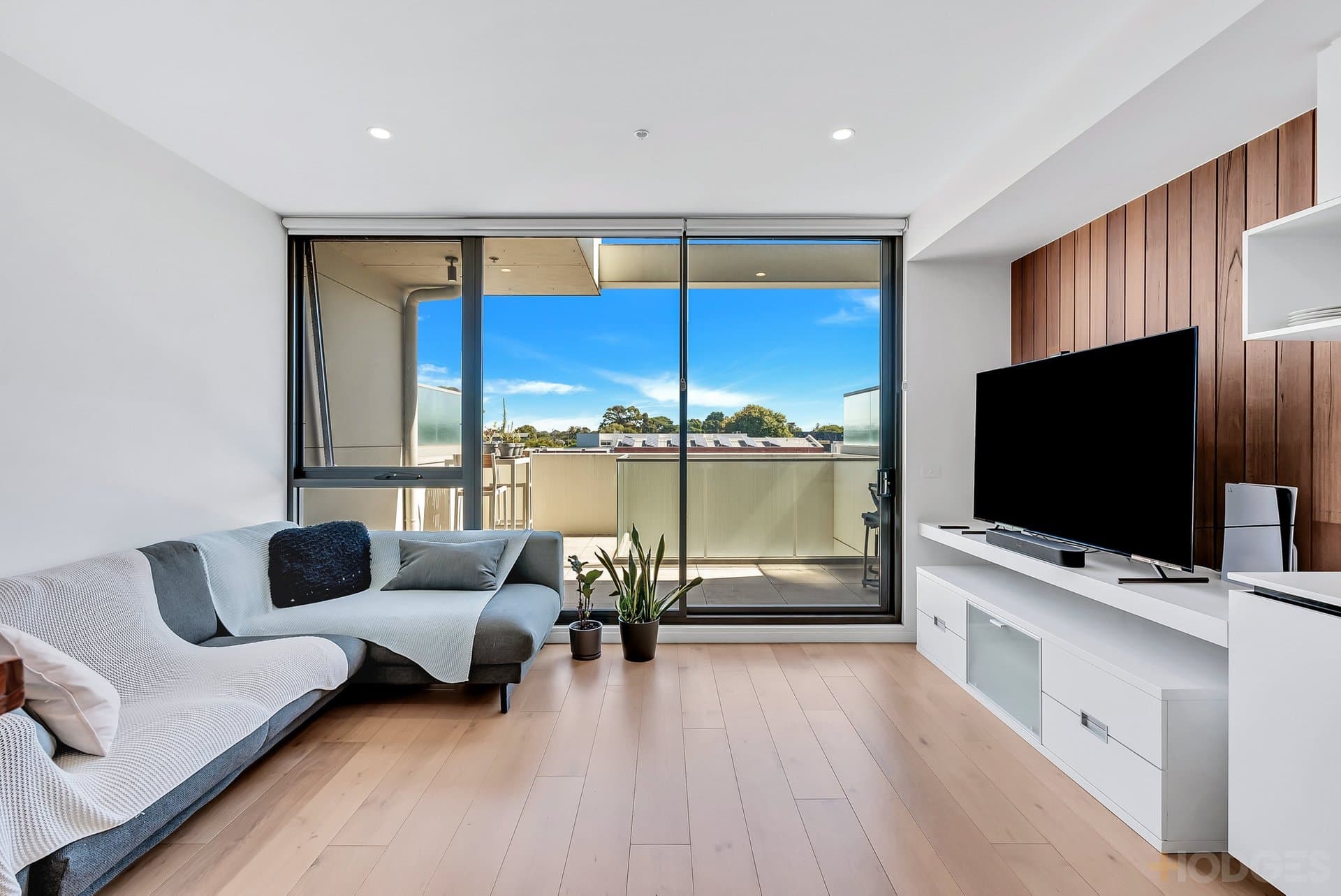 206 / 116 Balcombe Road, Mentone, VIC, 3194, Mentone - Thumbnail 2