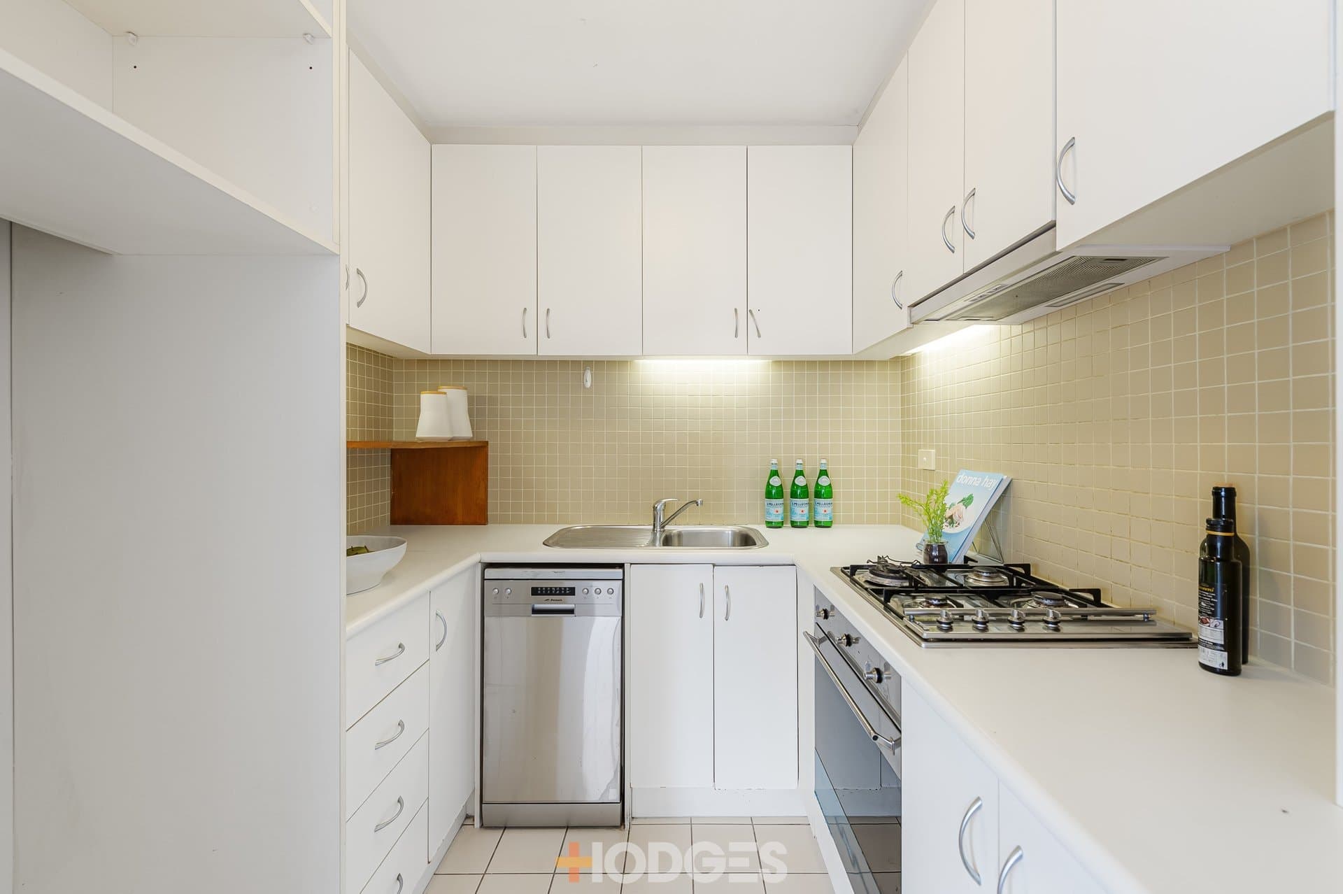 21 / 16-18 Barkly Place, CARLTON, VIC, 3053, Carlton - Thumbnail 4