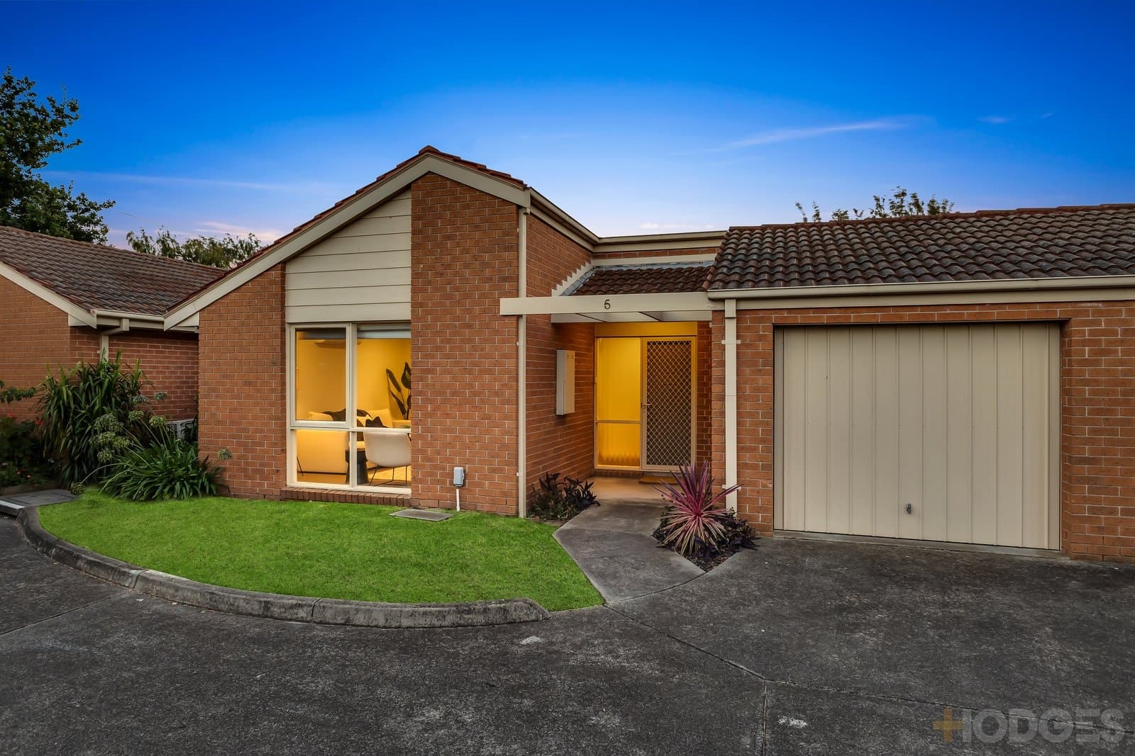 5 / 82-90 Wilson Street, Cheltenham, VIC, 3192, Cheltenham - Thumbnail 2