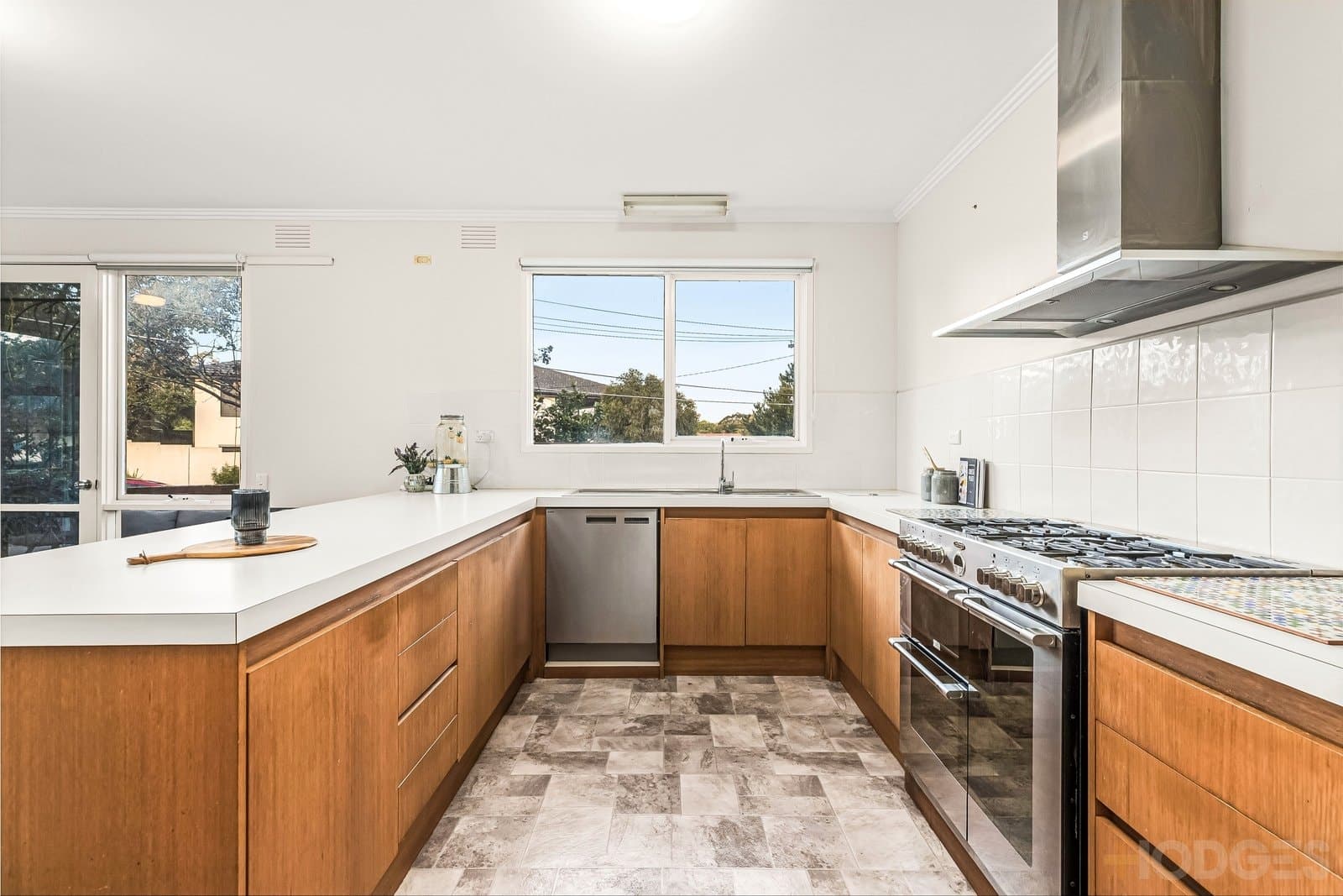 19 Pyingerra Crescent, Cheltenham, VIC, 3192, Cheltenham - Thumbnail 6