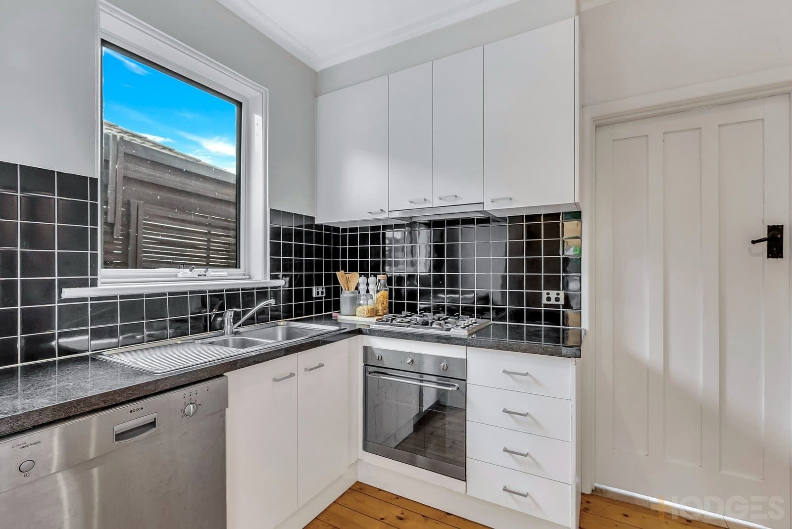 1 O'Connor Crescent, Hampton East, VIC, 3188, Hampton East - Thumbnail 8