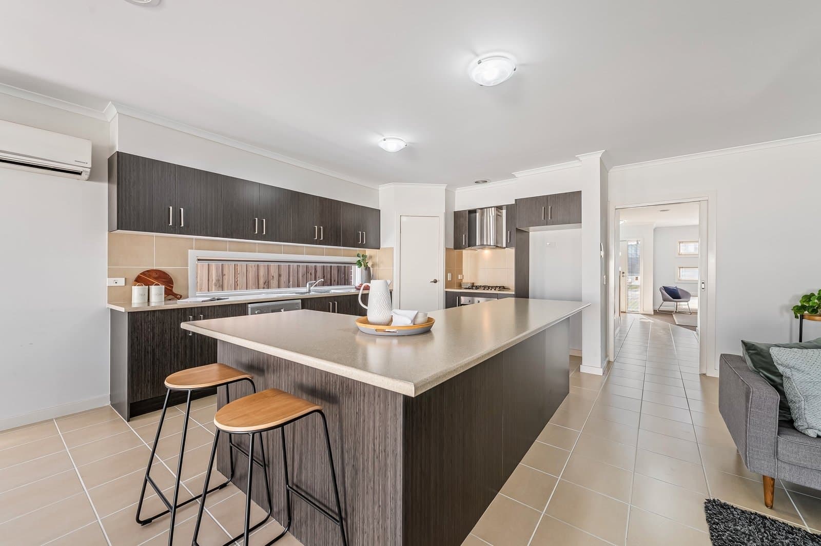1 / 2 Tedesco Court, Werribee, VIC, 3030, Werribee - Thumbnail 5