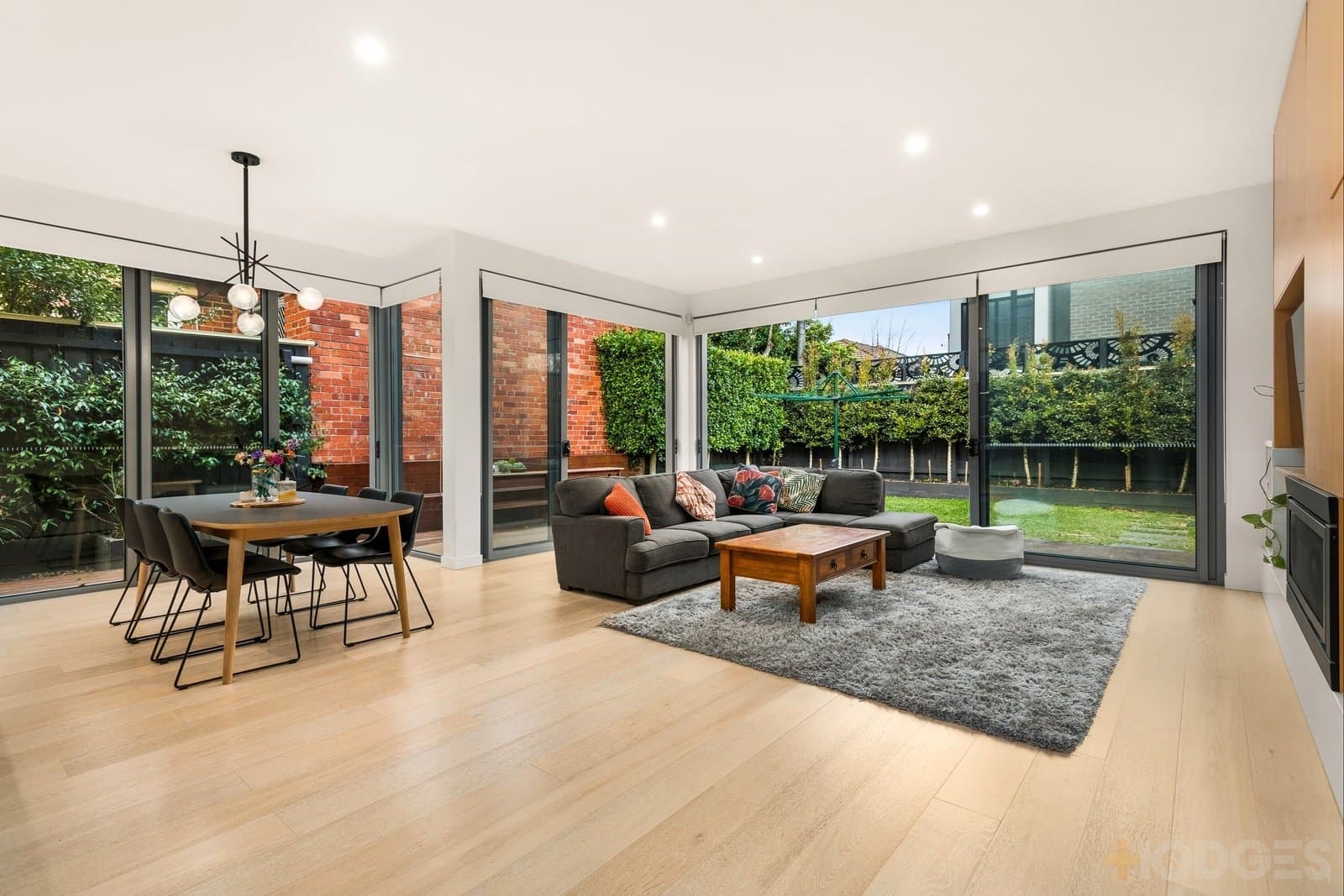 6B Oak Crescent, Caulfield North, VIC, 3161, Caulfield North - Thumbnail 2