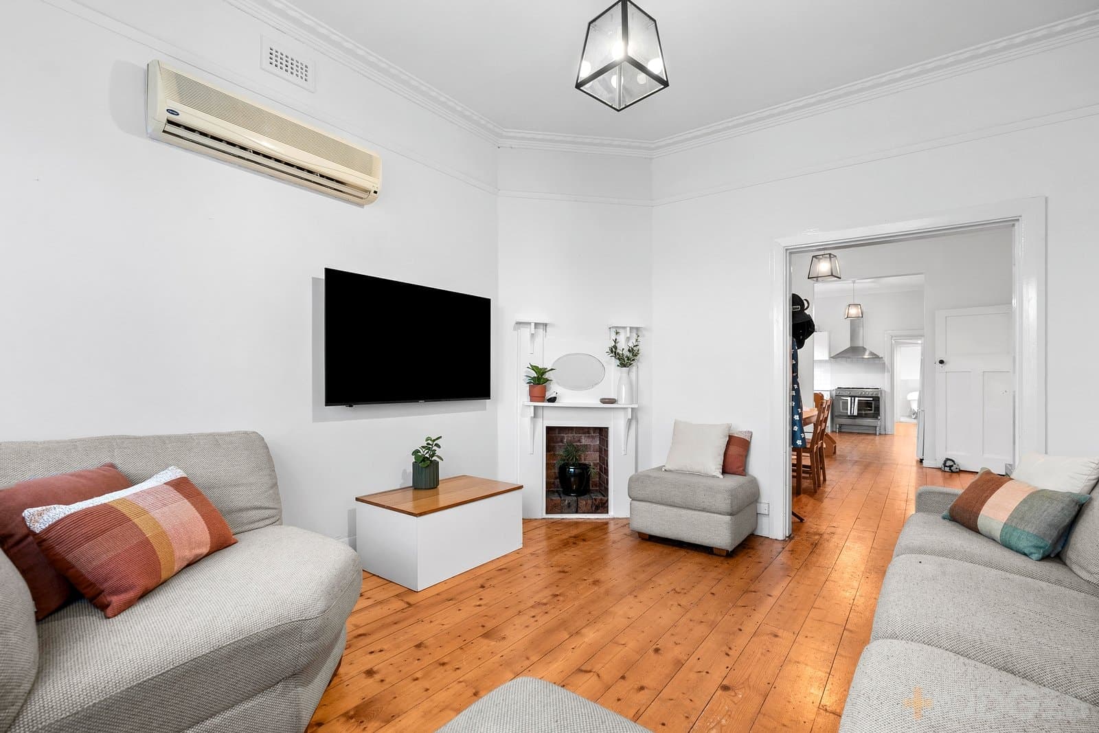 79 Shannon Avenue, Manifold Heights, VIC, 3218, Manifold Heights - Thumbnail 3