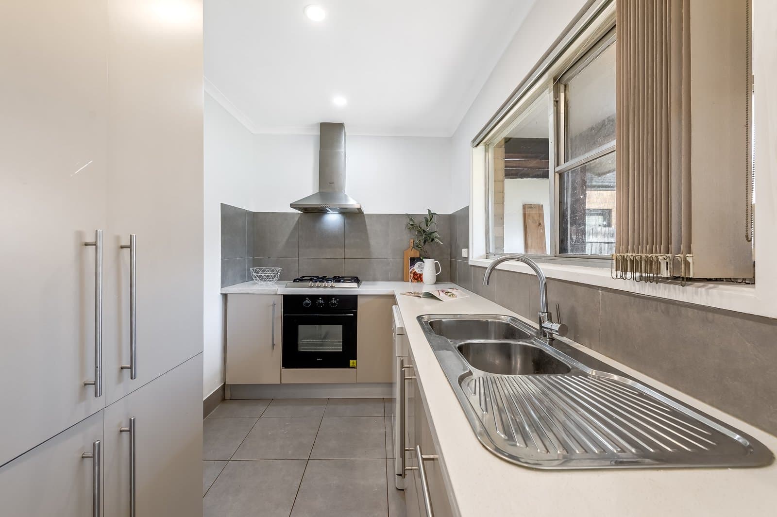 88 Chirnside Avenue, Werribee, VIC, 3030, Werribee - Thumbnail 5