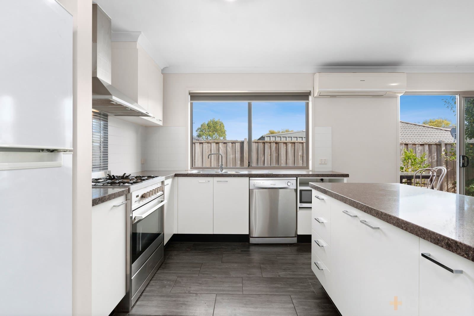 5 Parkfront Drive, Leopold, VIC, 3224, Leopold - Thumbnail 3