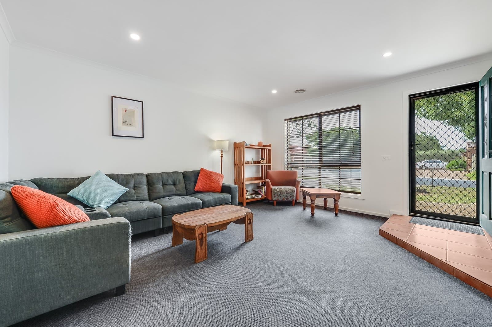 27 Castlerock Drive, Wyndham Vale, VIC, 3024, Wyndham Vale - Thumbnail 2