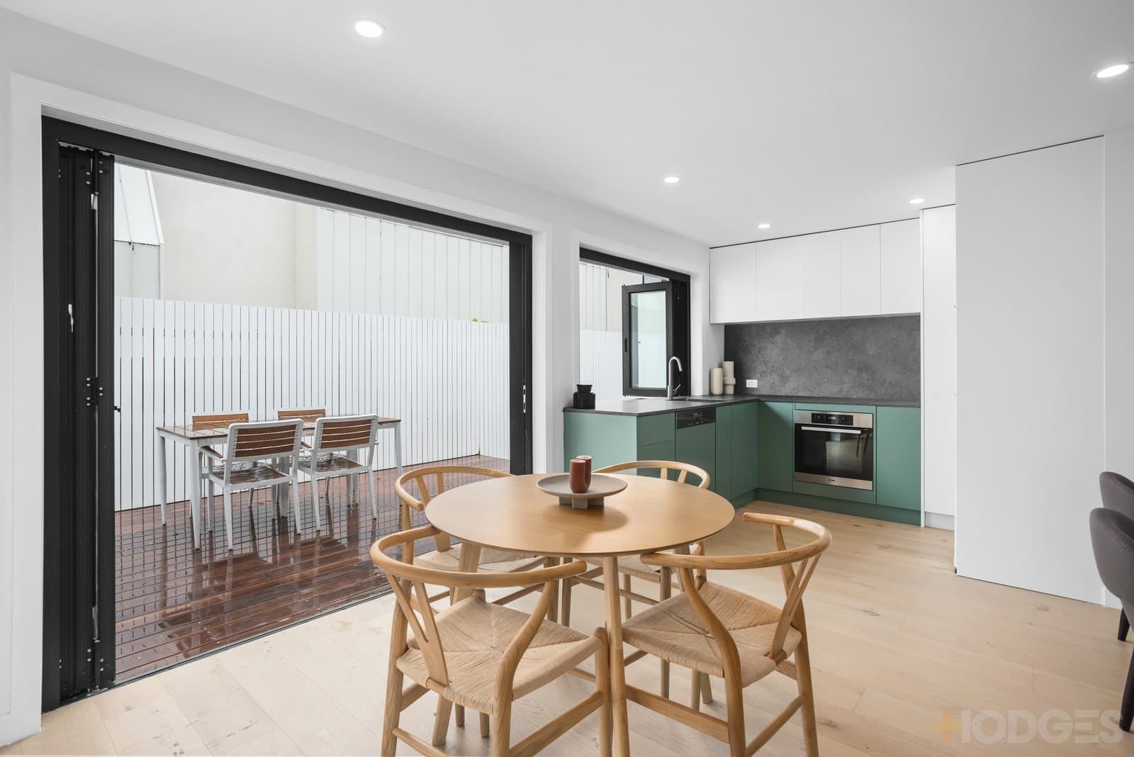 2 / 575 Balcombe Road, Black Rock, VIC, 3193, Black Rock - Thumbnail 8