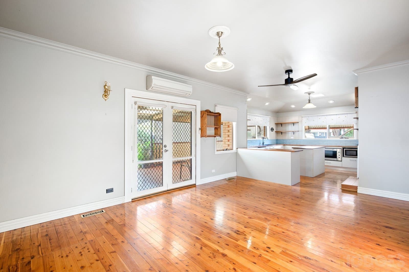 63 Delmont Street, Werribee, VIC, 3030, Werribee - Thumbnail 4