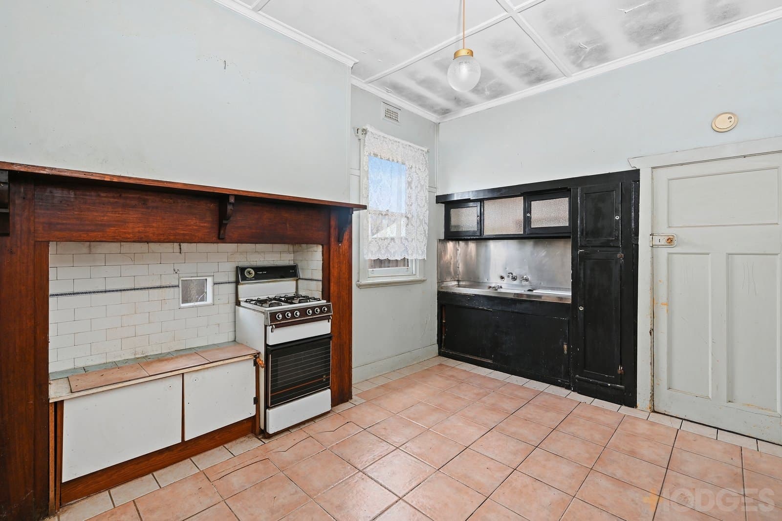 195 Shannon Avenue, Manifold Heights, VIC, 3218, Manifold Heights - Thumbnail 6