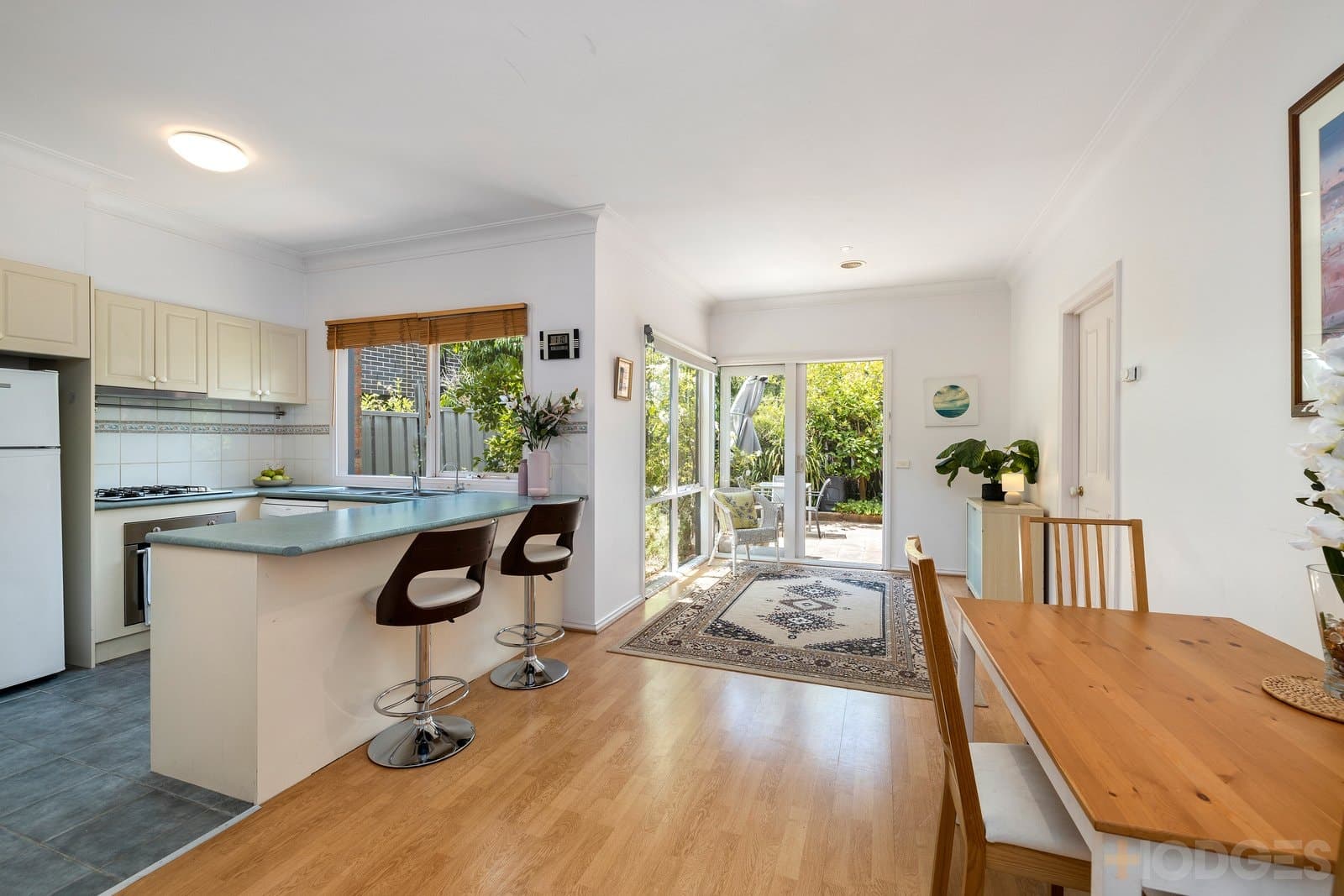 16 Cooke Avenue, Hampton East, VIC, 3188, Hampton East - Thumbnail 2