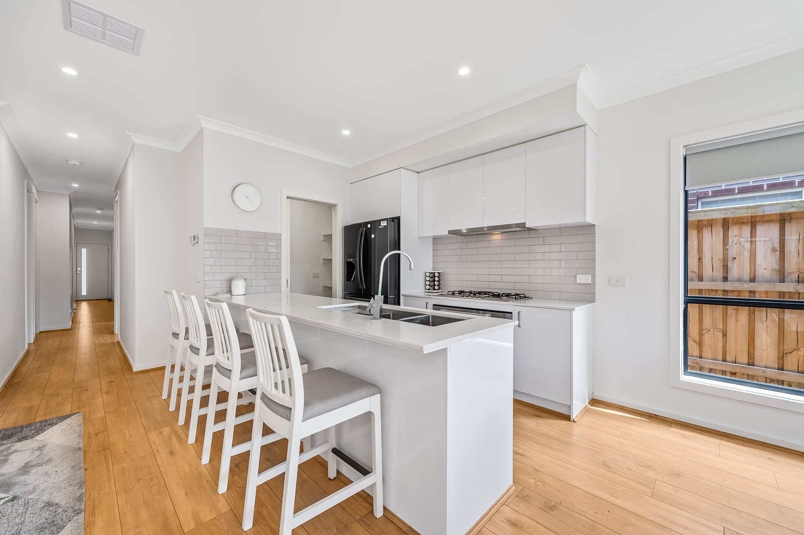 8 Amaya Way, Rockbank, VIC, 3335, Rockbank - Thumbnail 4