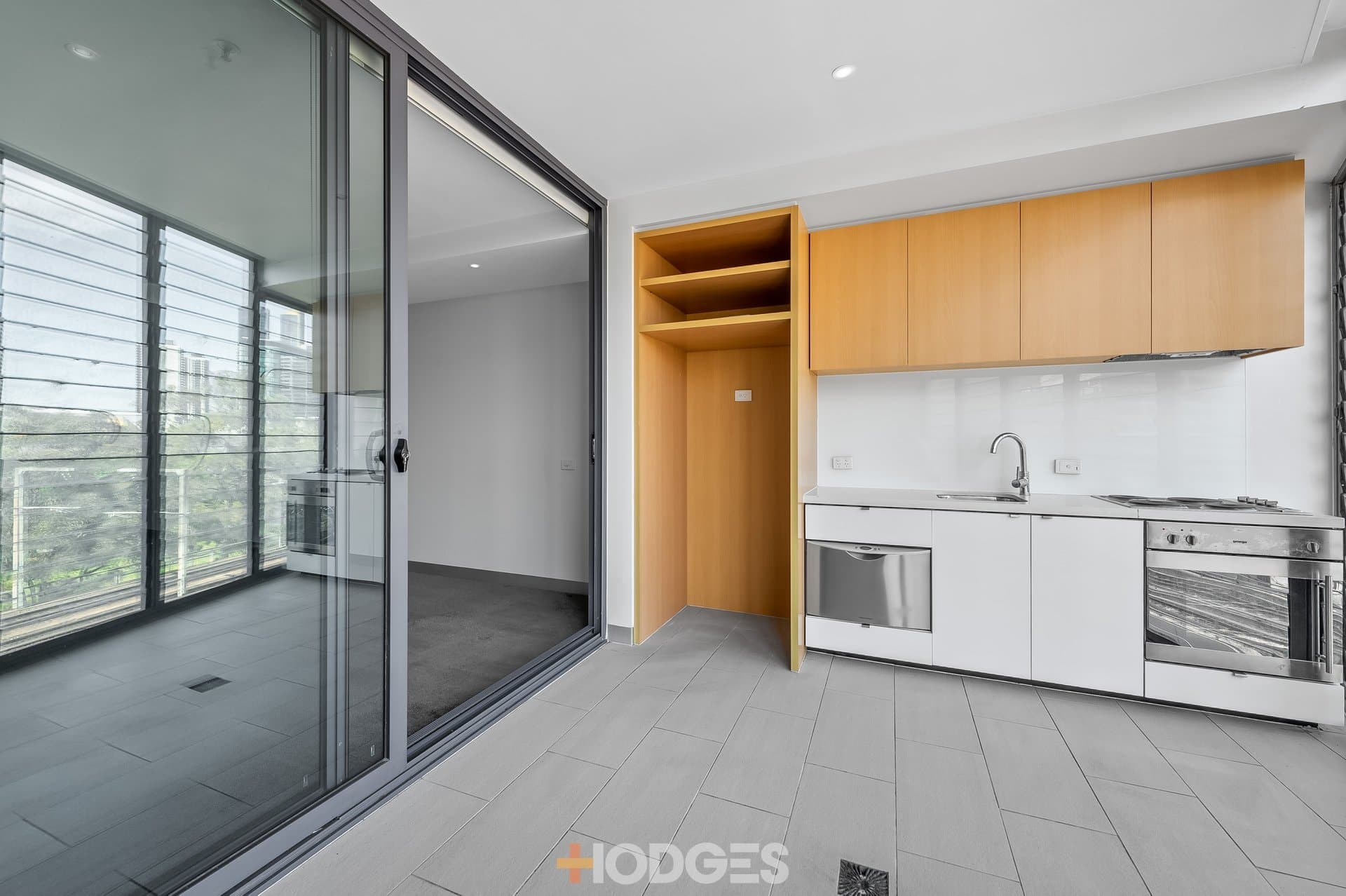 506 / 565 Flinders Street, MELBOURNE, VIC, 3000, Melbourne - Thumbnail 2