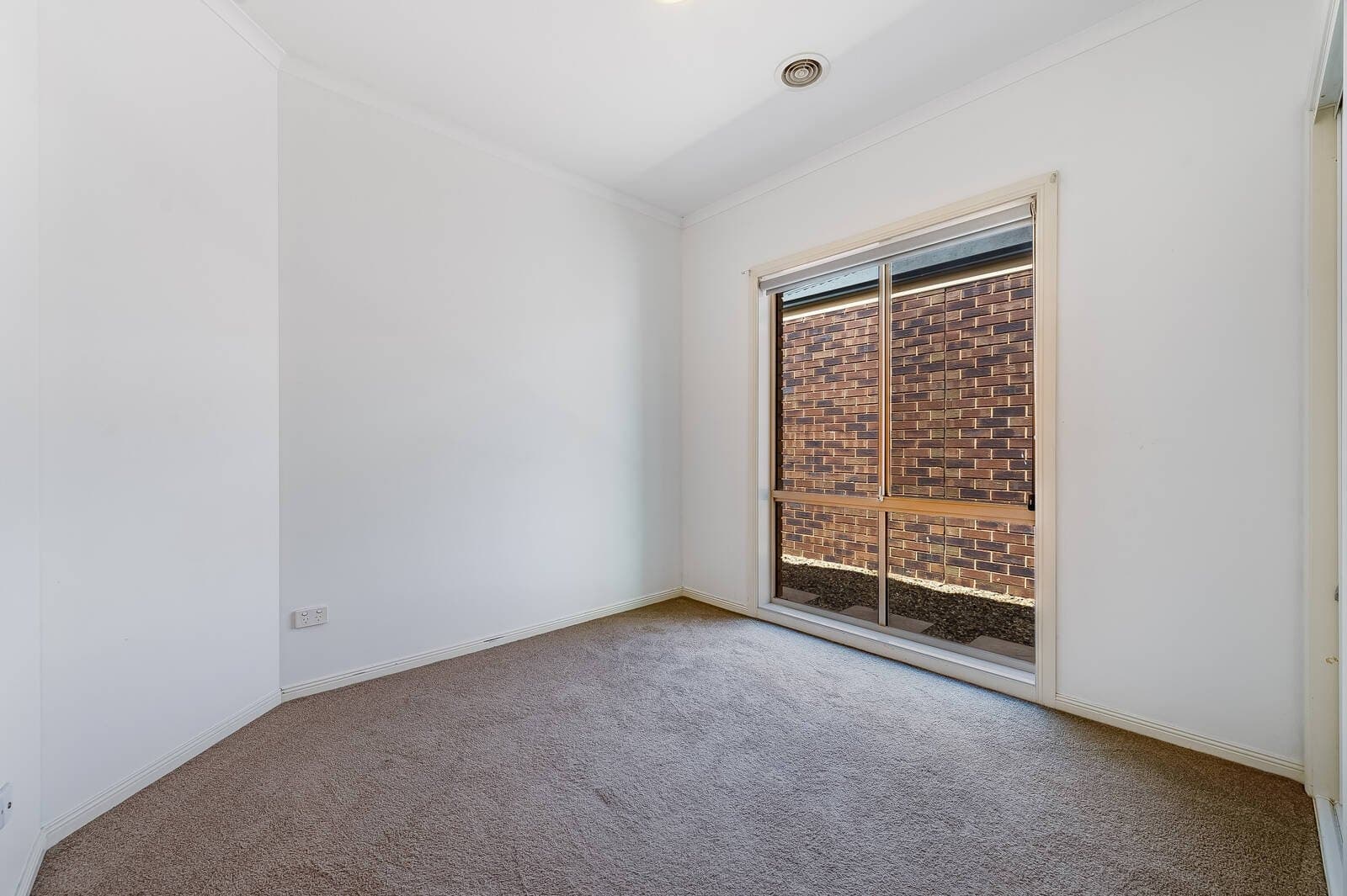 2 / 15 Cootamundra Court, Werribee, VIC, 3030, Werribee - Thumbnail 6