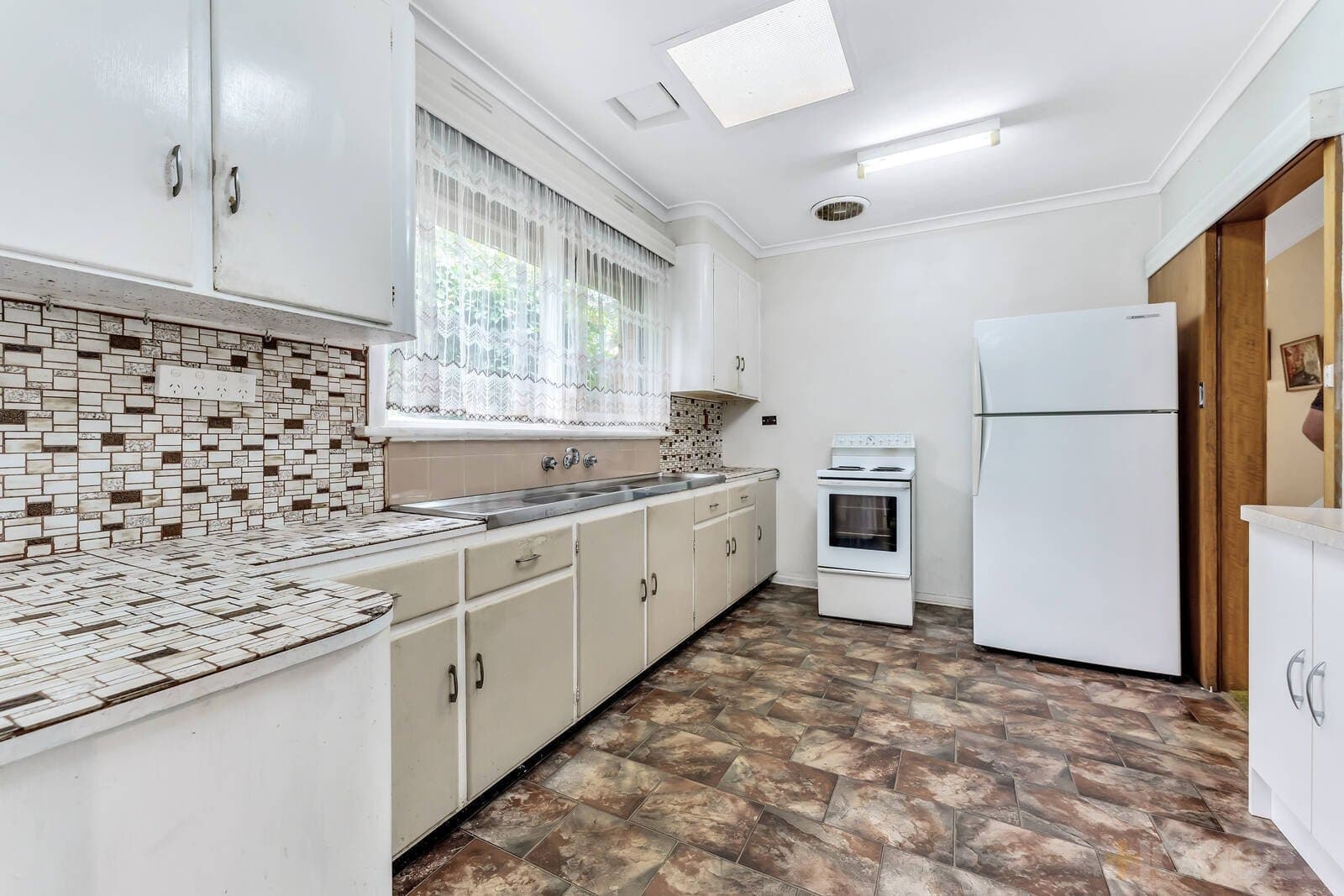 36 Lochiel Avenue, Edithvale, VIC, 3196, Edithvale - Thumbnail 7
