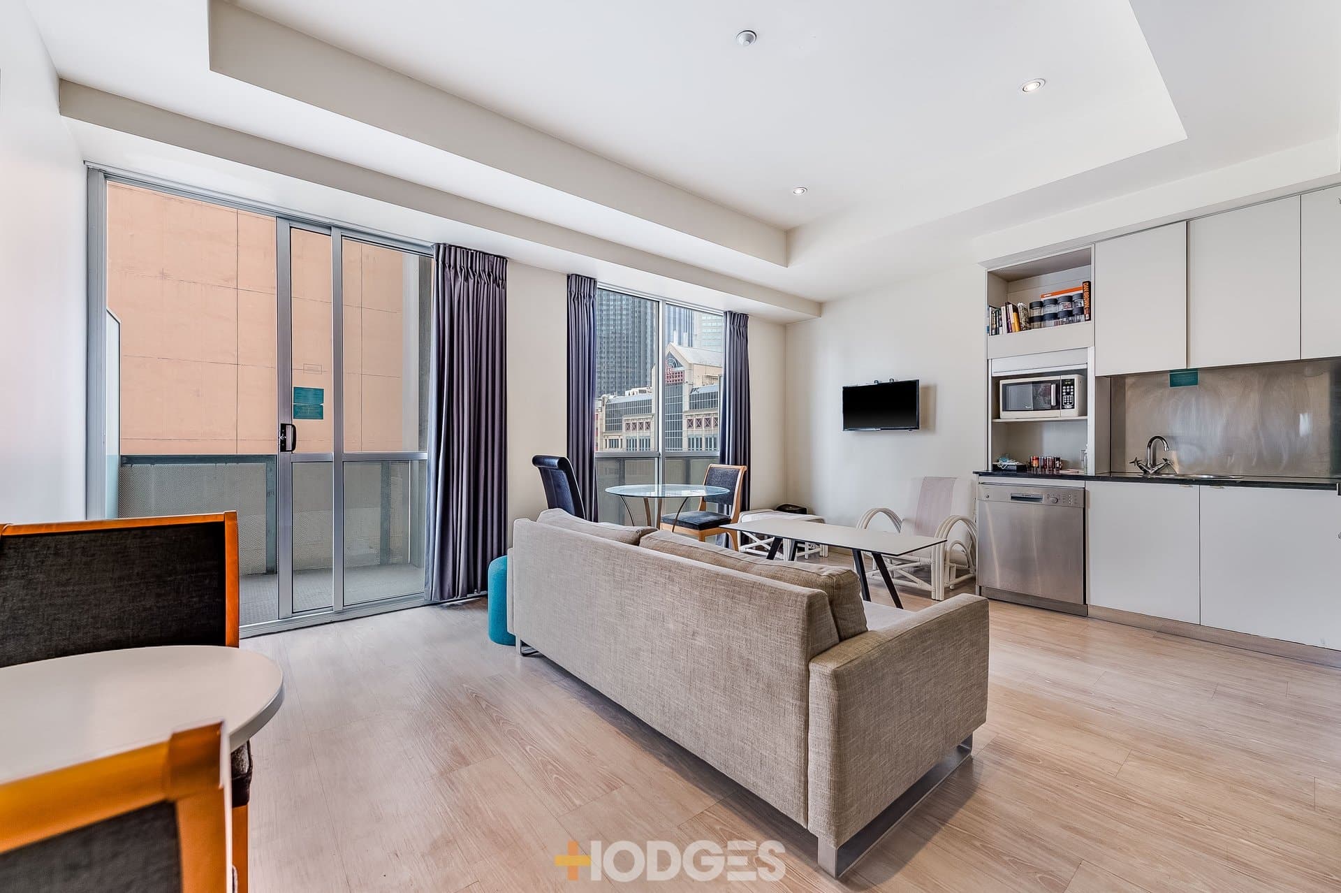 806 / 233 Collins Street, MELBOURNE, VIC, 3000, Melbourne - Thumbnail 2