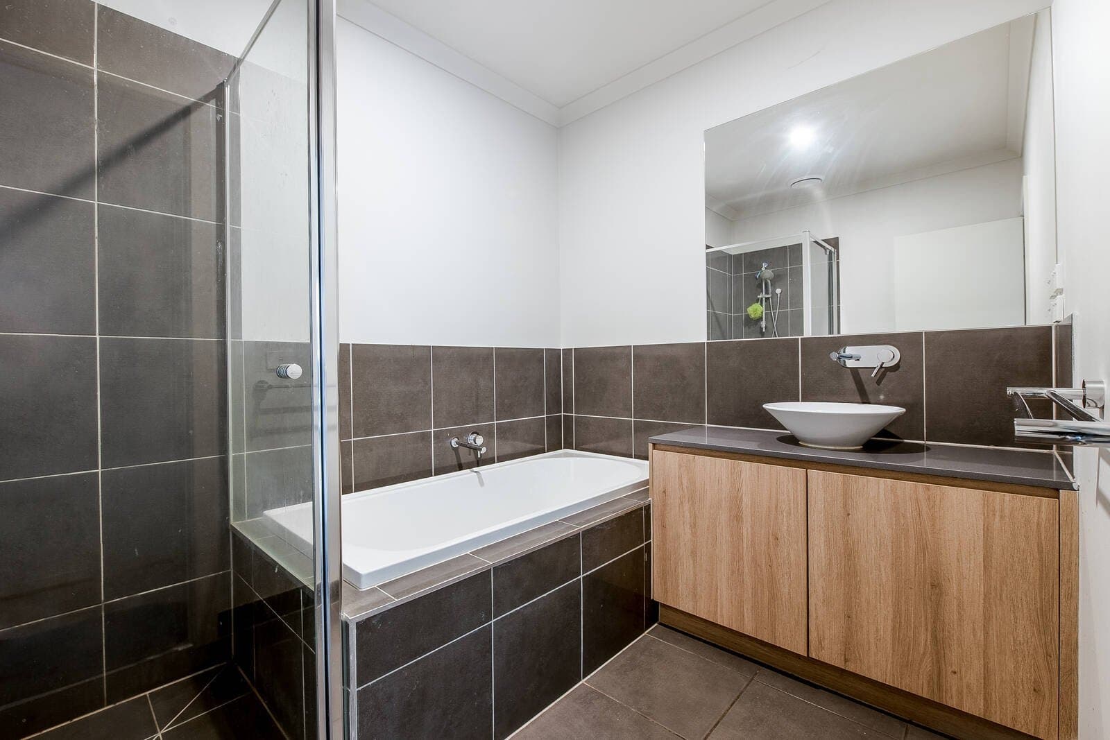 6 Oxbow Walk, Truganina, VIC, 3029, Truganina - Thumbnail 5