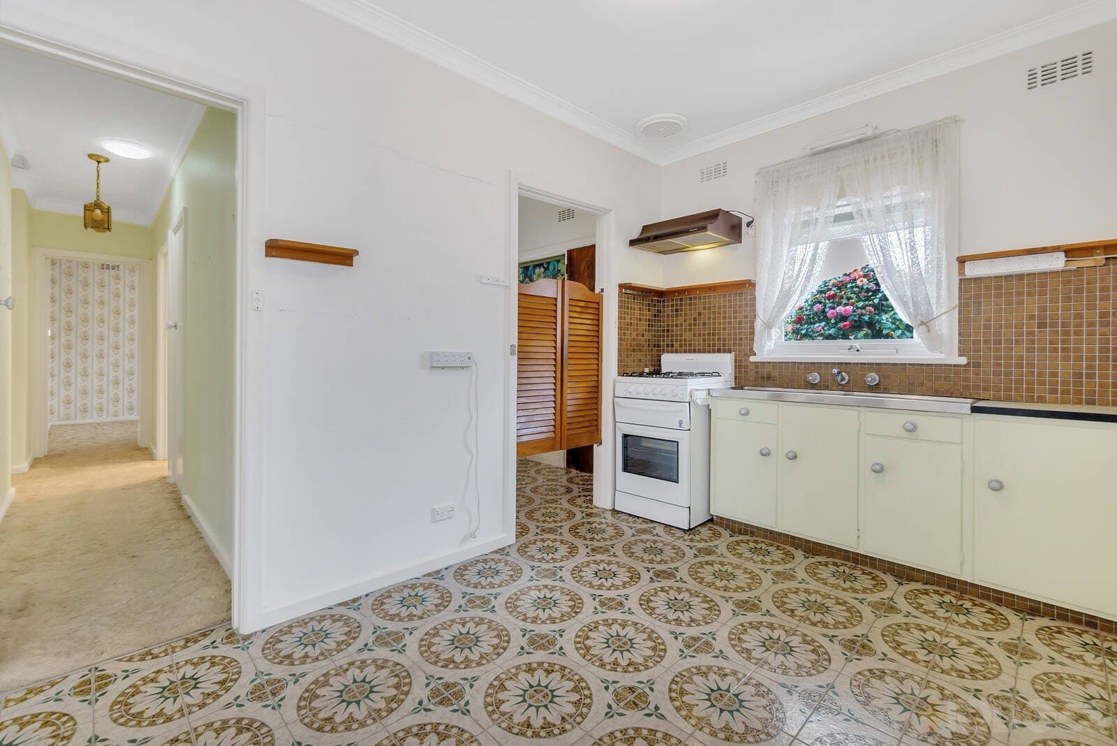 16 Allandale Road, Mentone, VIC, 3194, Mentone - Thumbnail 4