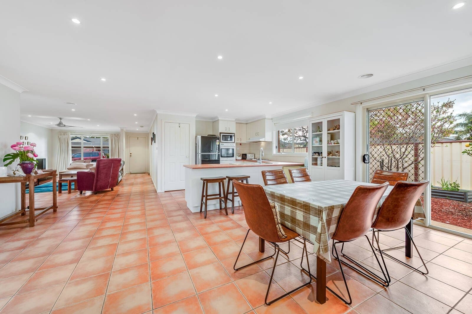 1 Cootamundra Court, Werribee, VIC, 3030, Werribee - Thumbnail 3