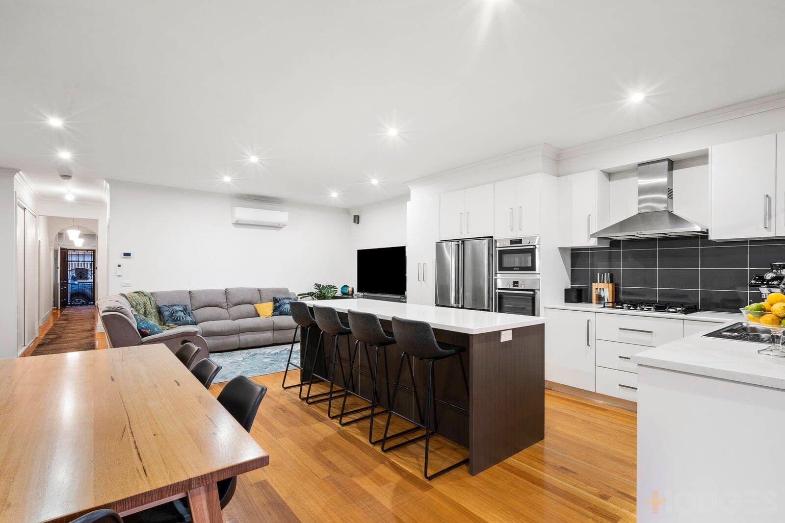9 Wellington Street, Geelong West, VIC, 3218, Geelong West - Thumbnail 3