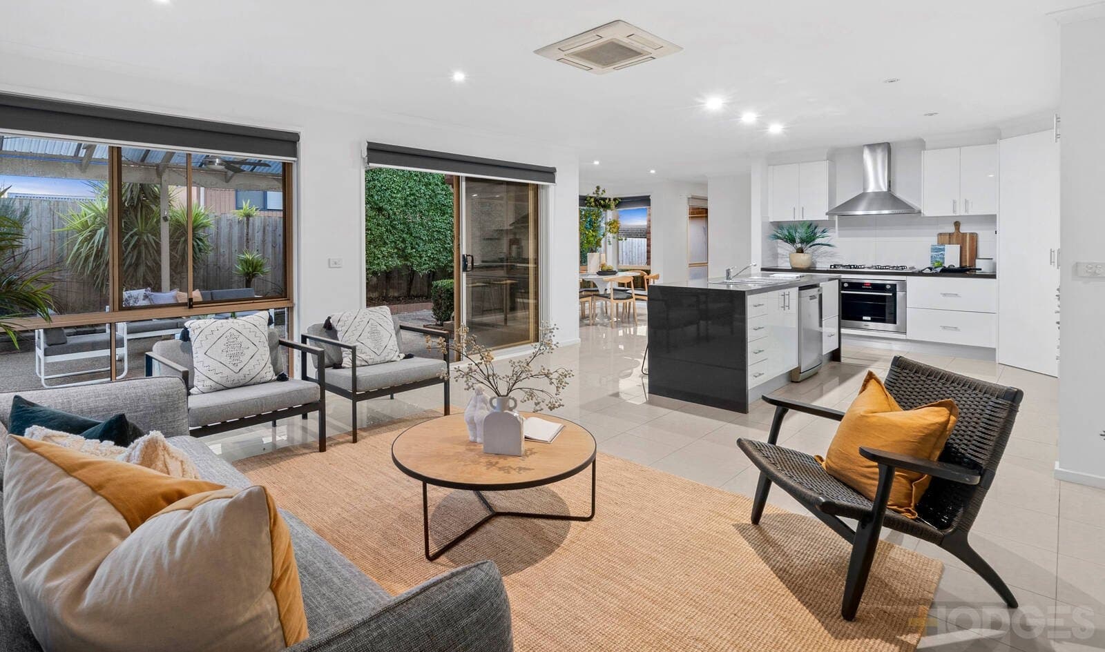 25 Bourbon Way, Waurn Ponds, VIC, 3216, Waurn Ponds - Thumbnail 2