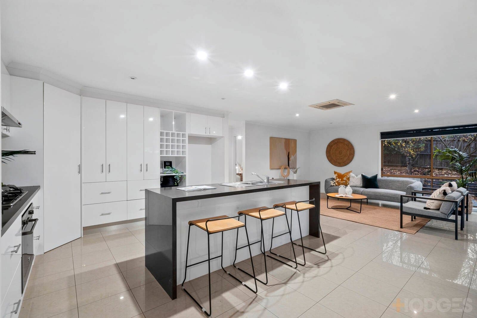 25 Bourbon Way, Waurn Ponds, VIC, 3216, Waurn Ponds - Thumbnail 3