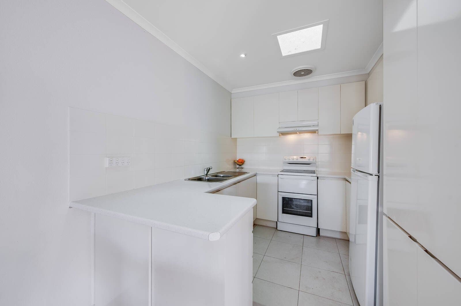 1 / 12 Melanie Drive, Werribee, VIC, 3030, Werribee - Thumbnail 4