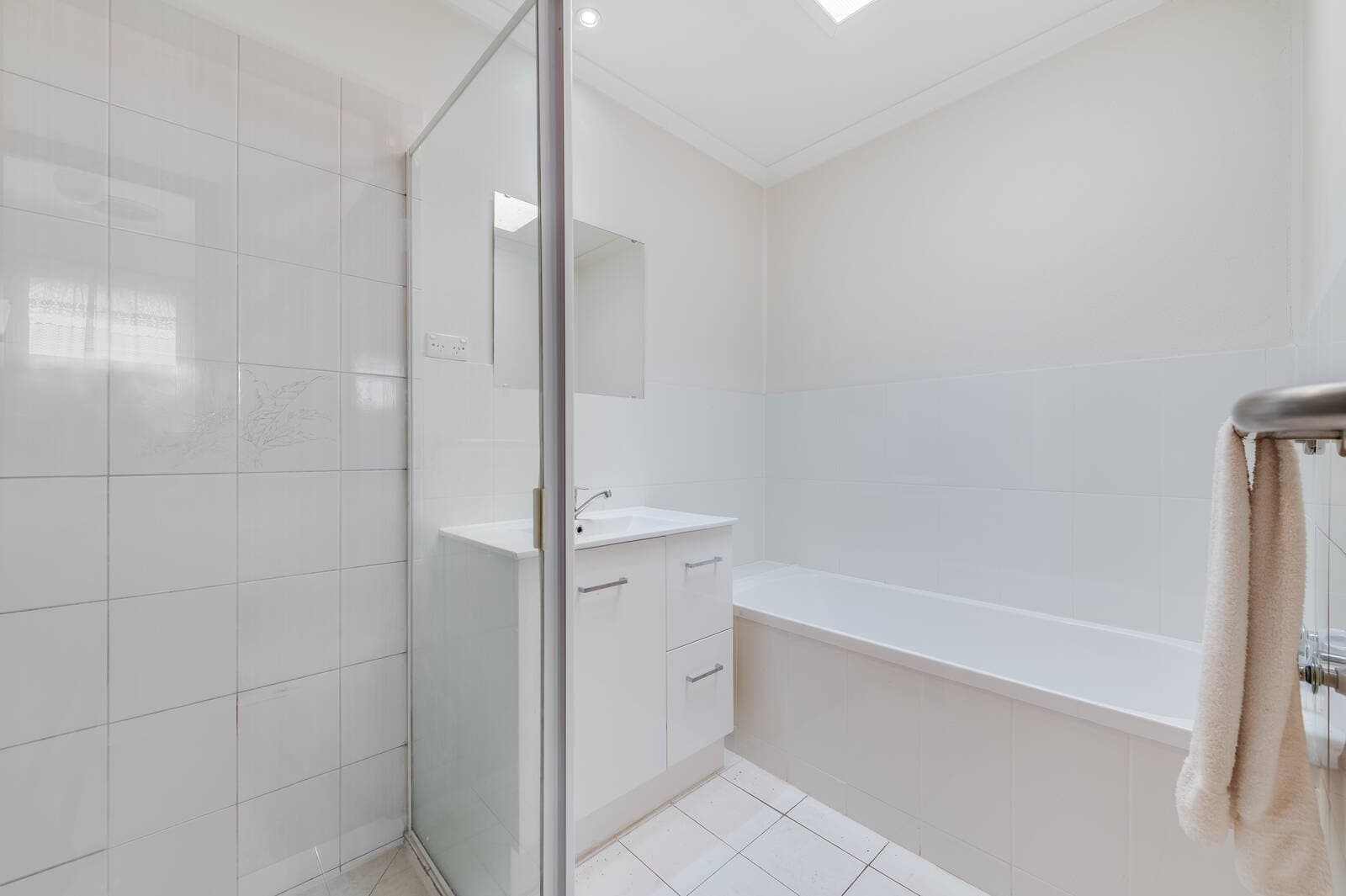1 / 12 Melanie Drive, Werribee, VIC, 3030, Werribee - Thumbnail 7