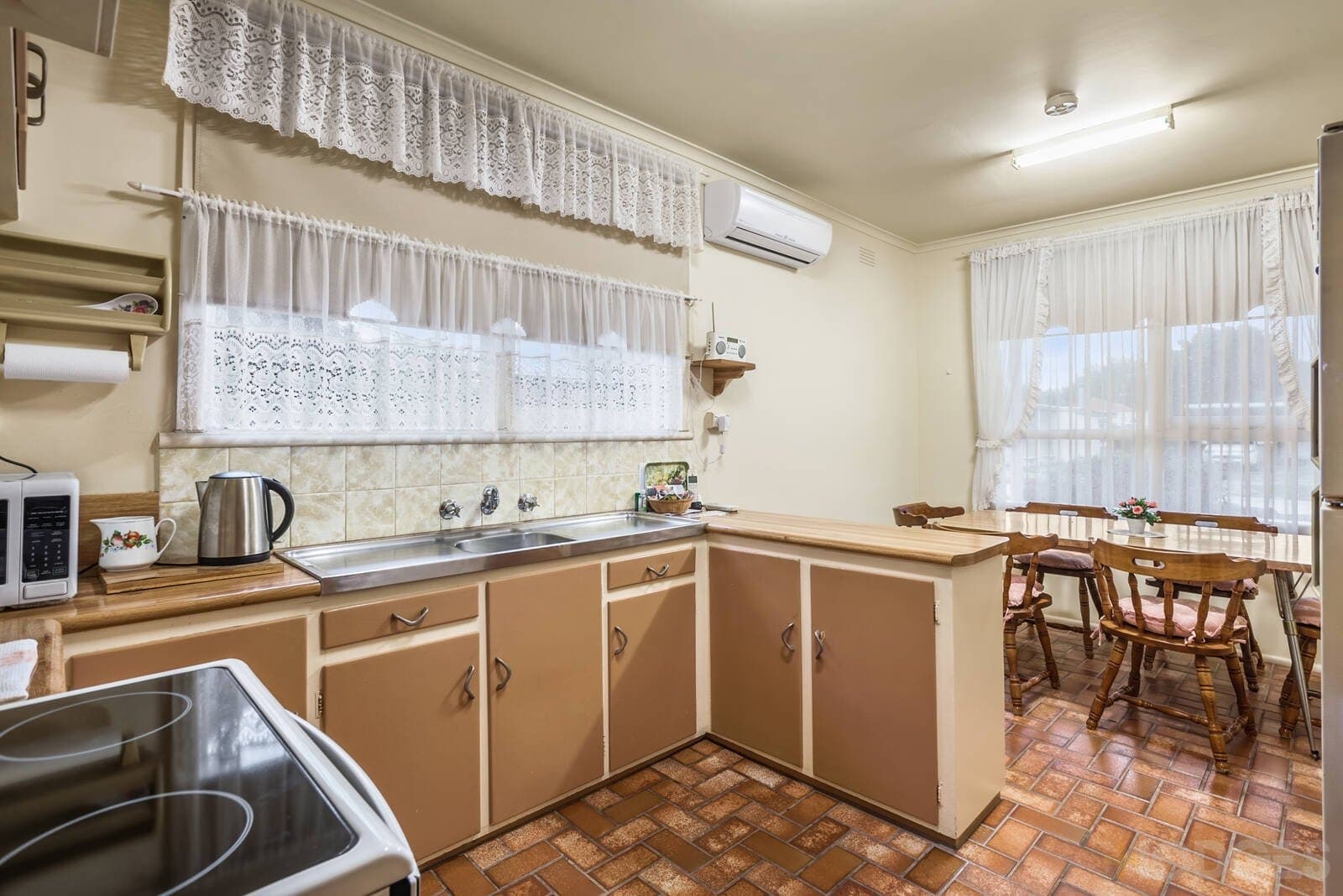 15 Ivan Avenue, Edithvale, VIC, 3196, Edithvale - Thumbnail 6
