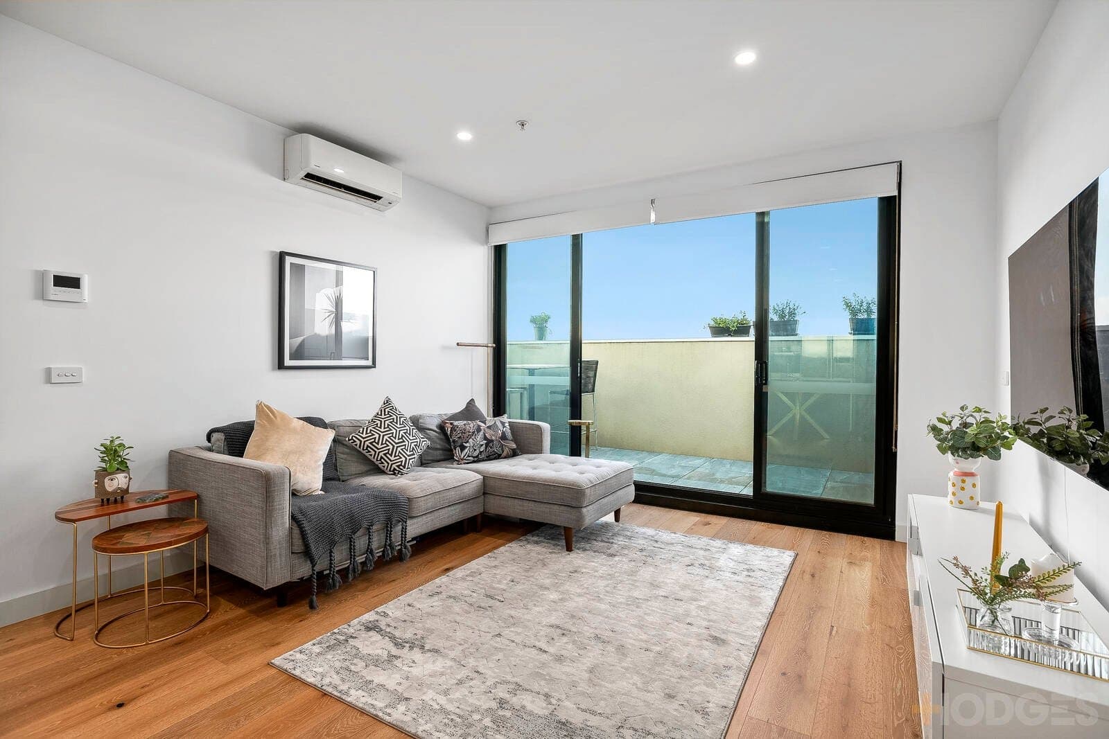301 / 687 Glen Huntly Road, Caulfield, VIC, 3162, Caulfield - Thumbnail 2