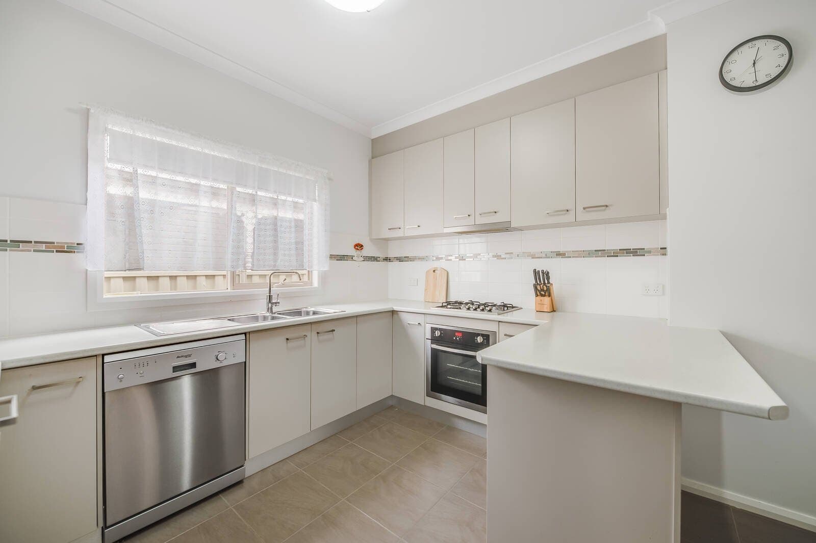 32 / 150-168 Bulban Road, Werribee, VIC, 3030, Werribee - Thumbnail 3