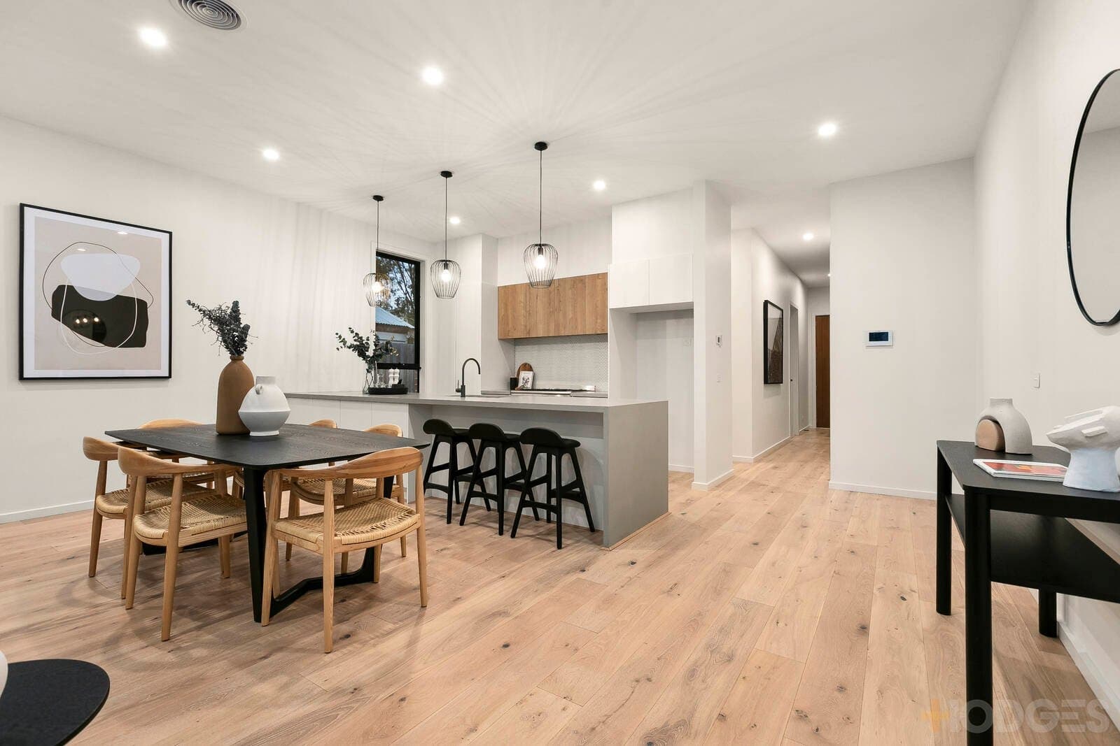 1 / 78 Albenca Street, Cheltenham, VIC, 3192, Cheltenham - Thumbnail 2
