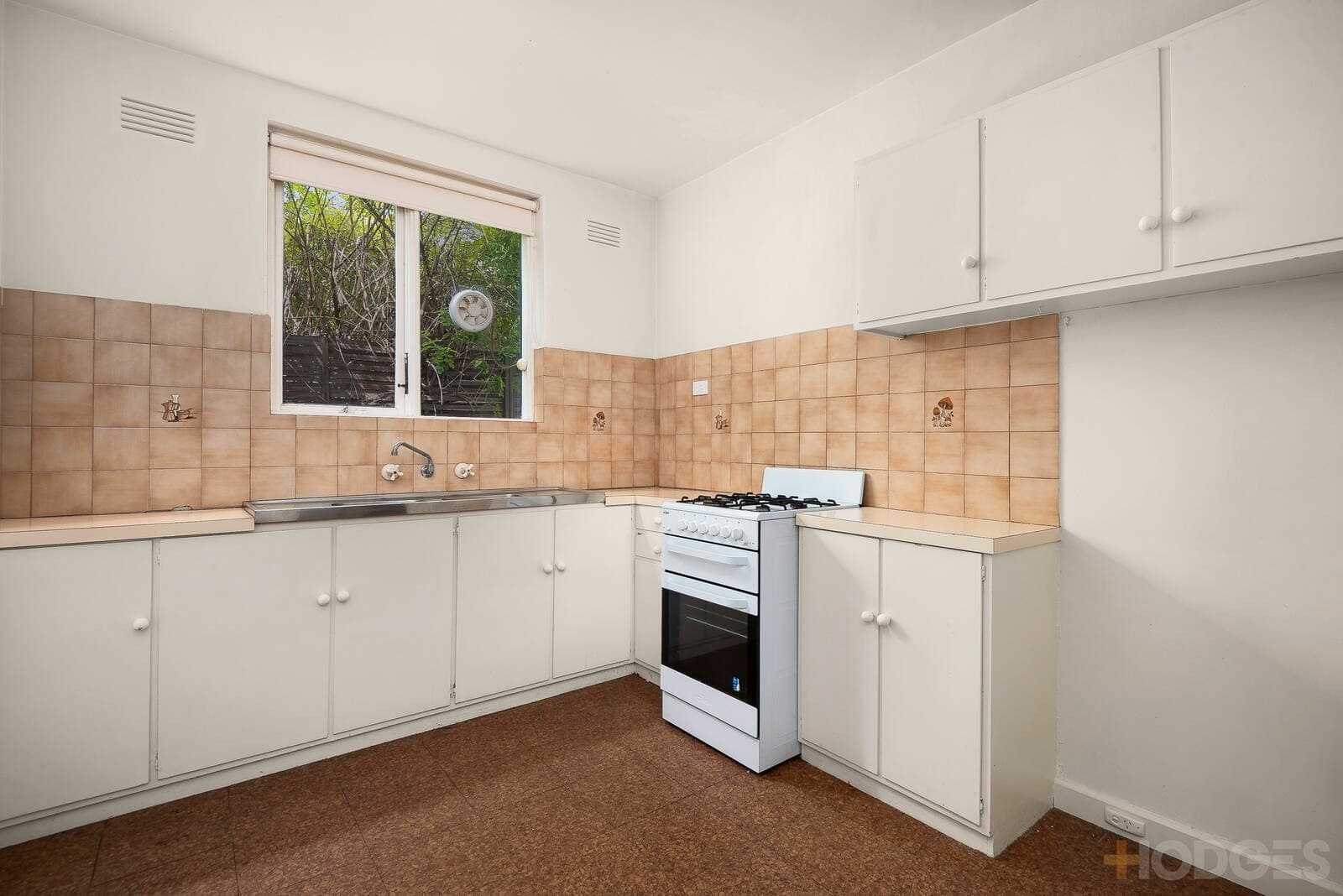 2 / 6-8 Avondale Road, Armadale, VIC, 3143, Armadale - Thumbnail 3
