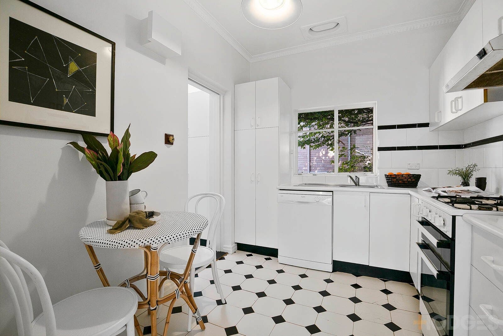4 / 1 Eildon Court, St Kilda, VIC, 3182, St Kilda - Thumbnail 3