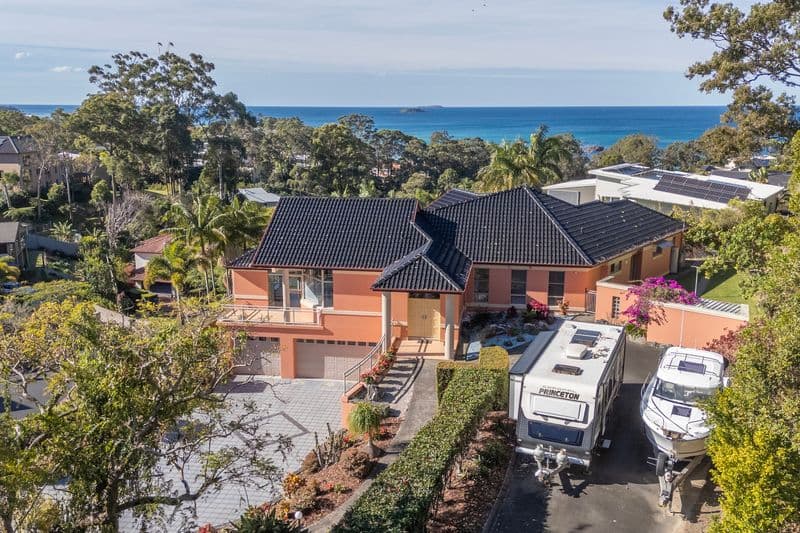 2 Breakers Way, Korora, Korora - Image 1