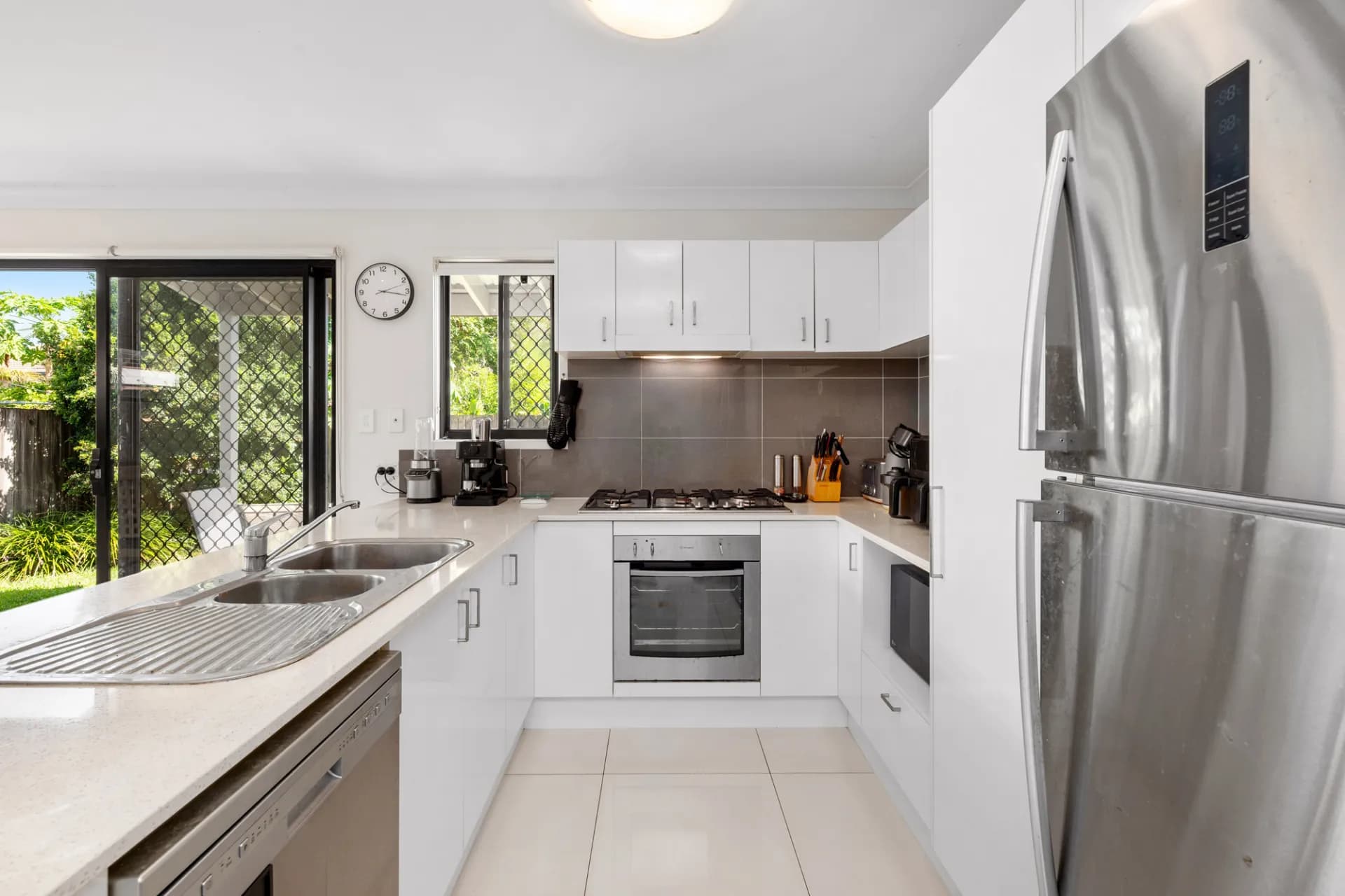 2/27 Forest Street, Moorooka - Thumbnail 4