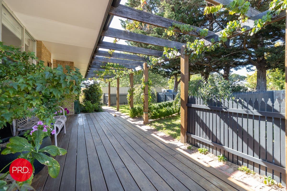 62 Duralla Street, BUNGENDORE NSW 2621, Bungendore - Thumbnail 2